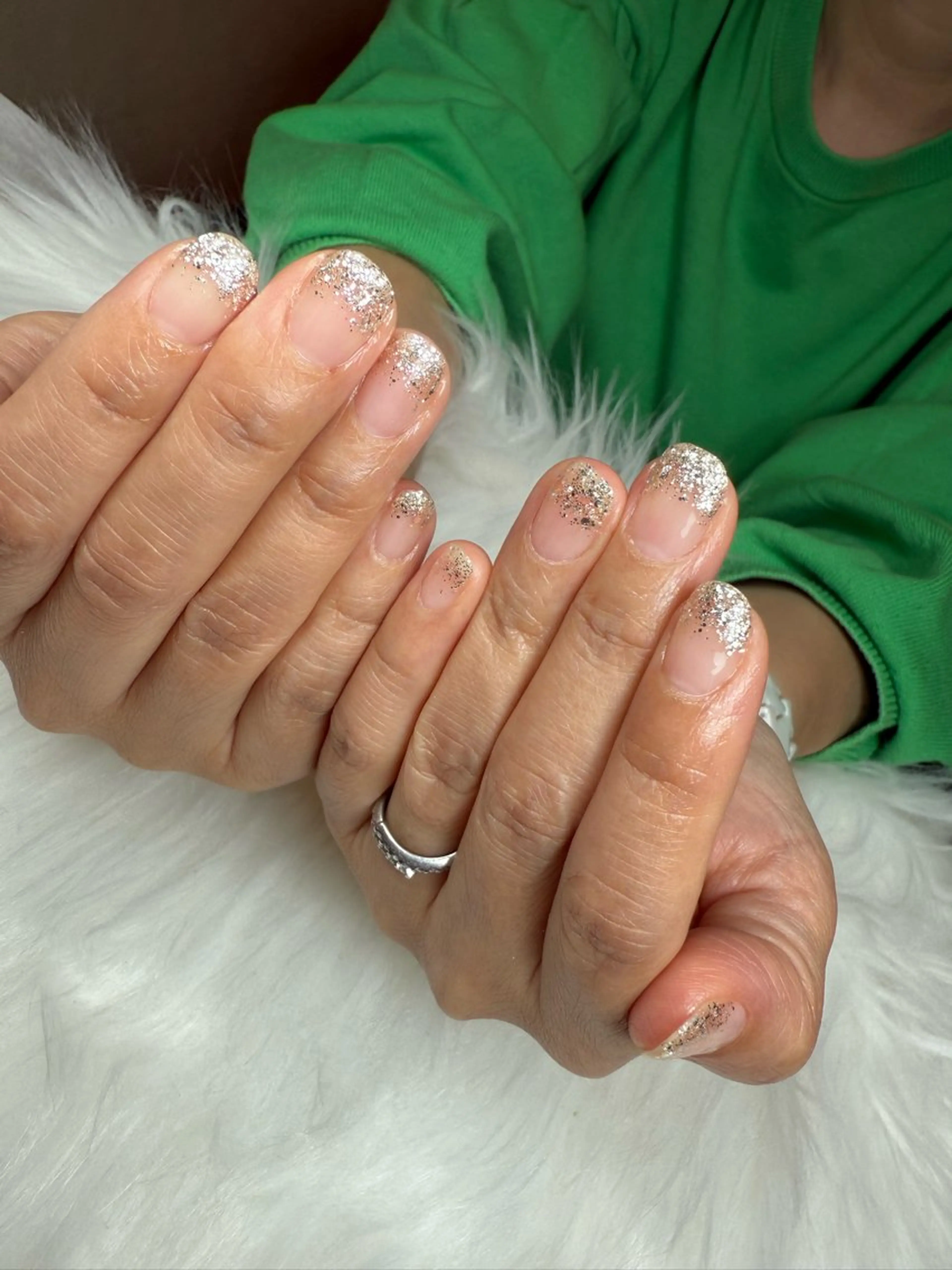 ネイル nail salon 〜Miari〜所属・吉澤 梓のネイルデザイン