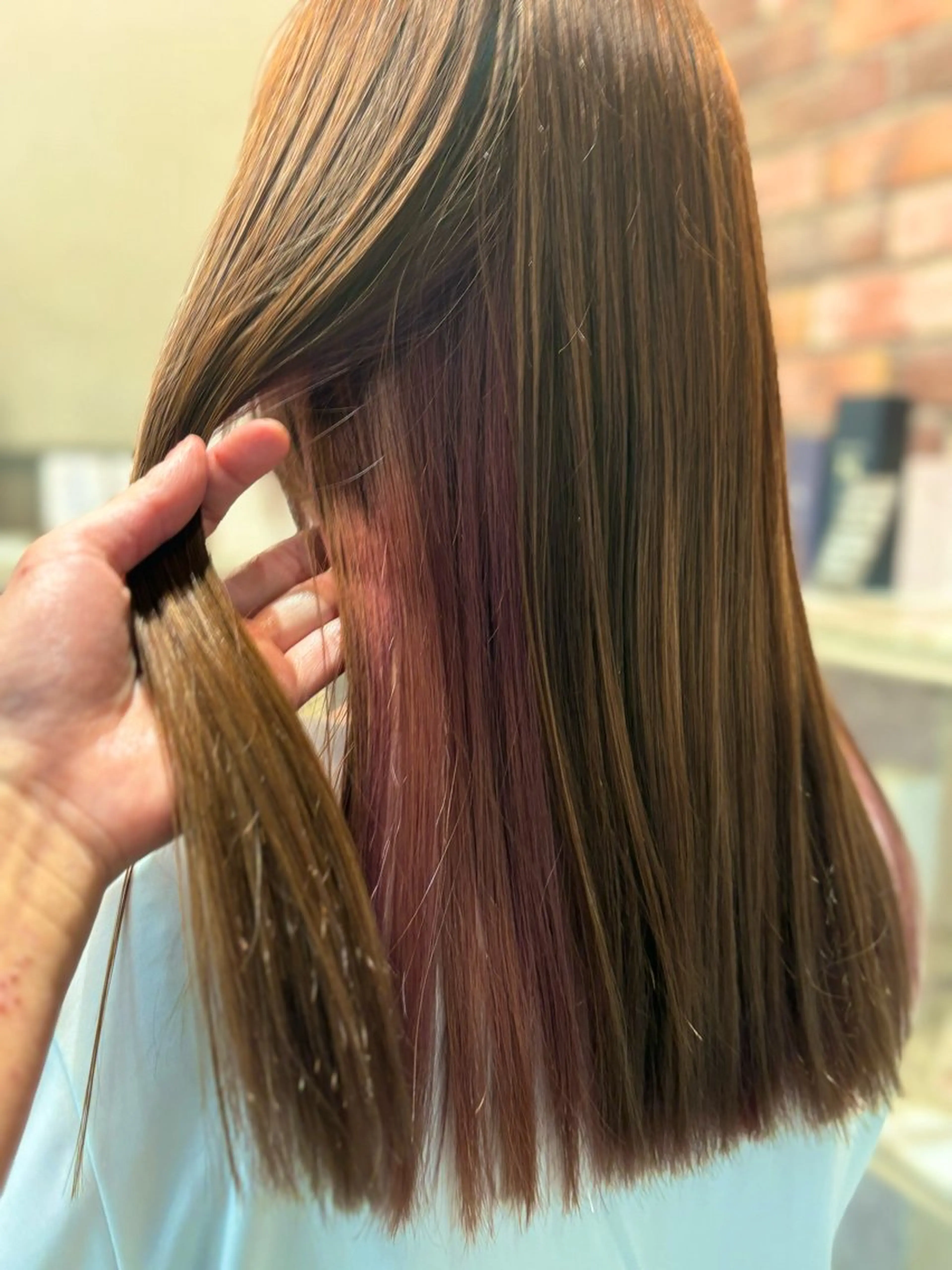 セミロング カラー ベージュカラー 透明感カラー インナーカラー ピンクカラー カット ヘアカラー 髙橋紋菜🍏 イオンモール名取2階のヘアスタイル