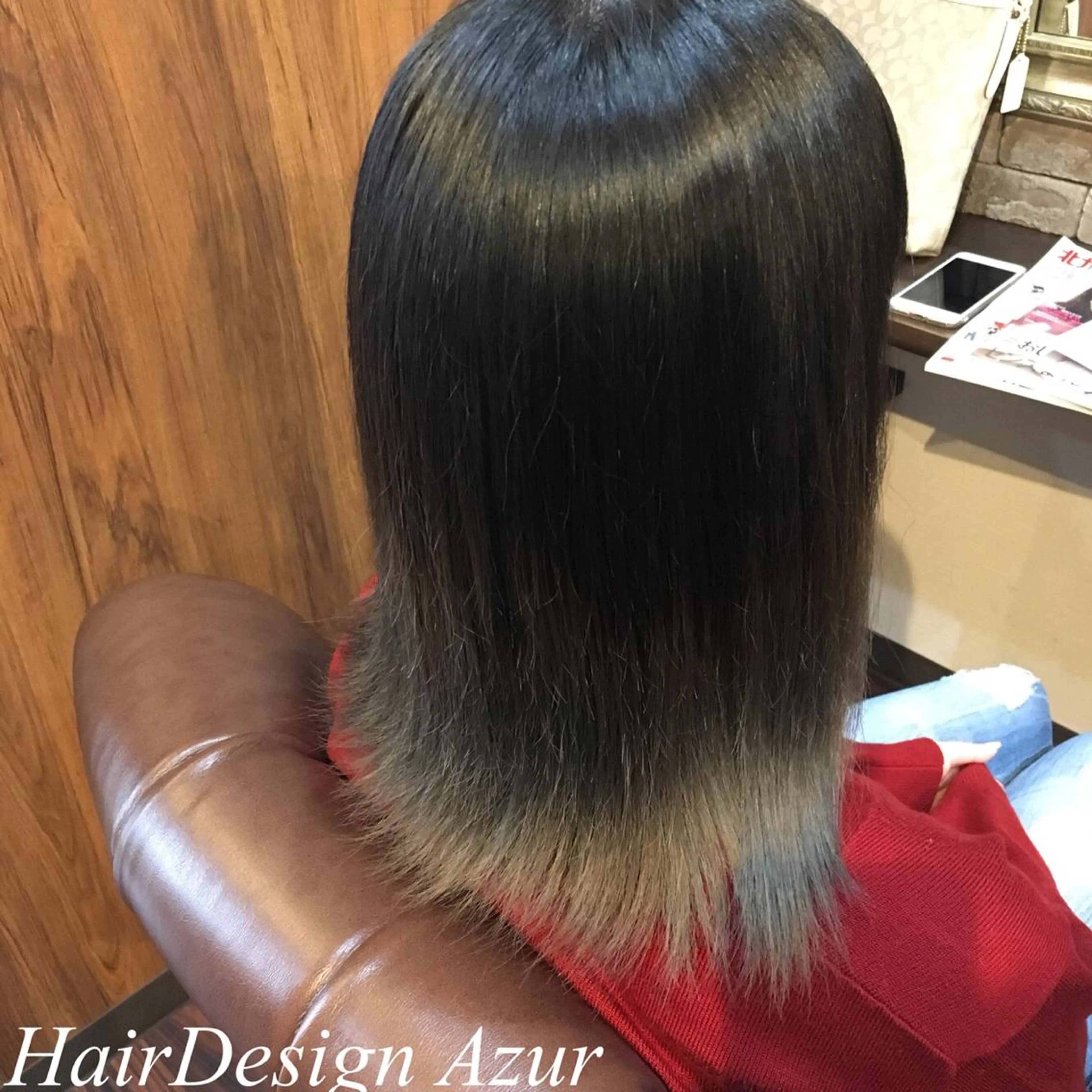 ミディアム カラー HairDesign Azurのヘアスタイル