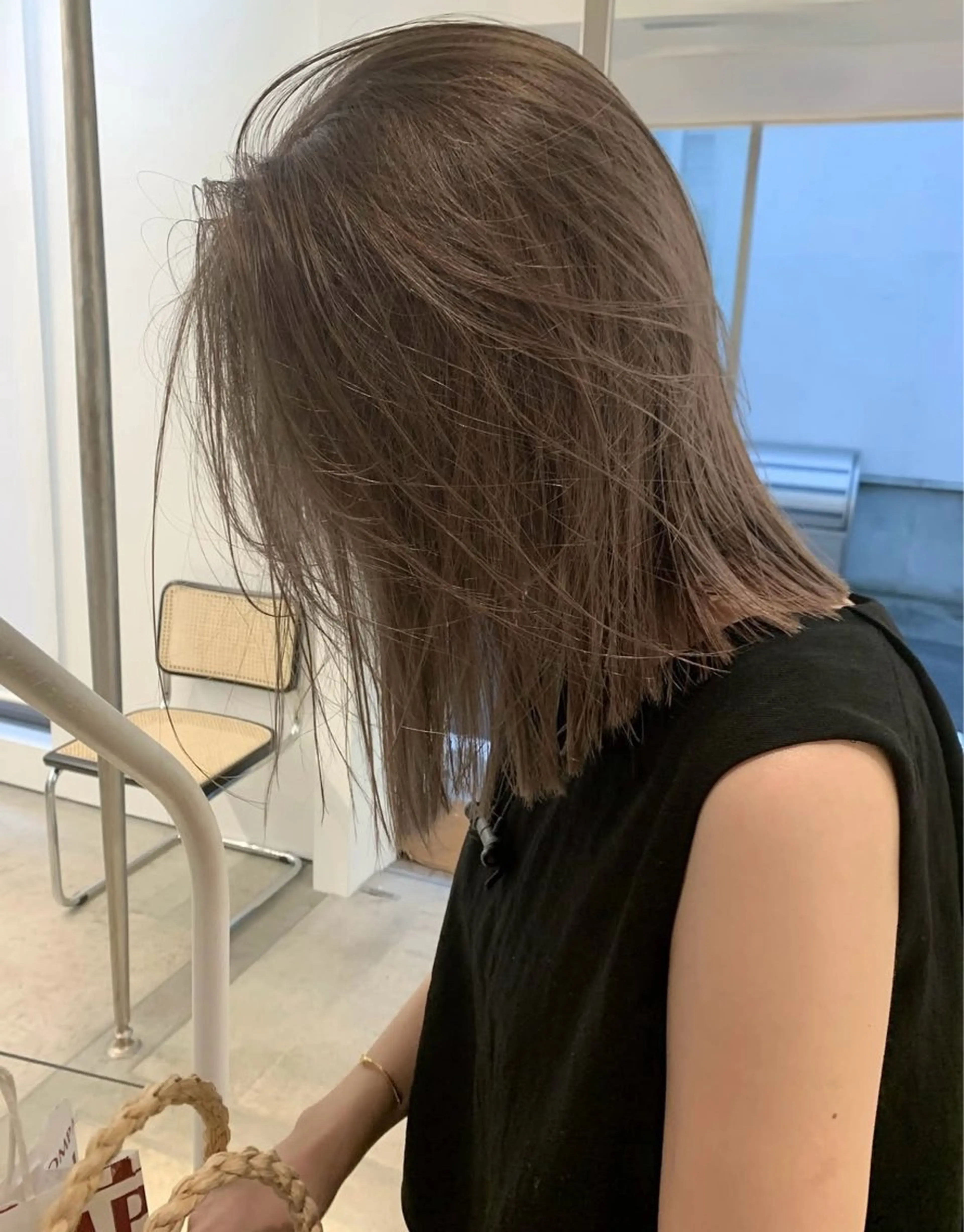 ミディアム カット 縮毛矯正 髪質改善🫧イチカワ アリサ🫧のヘアスタイル