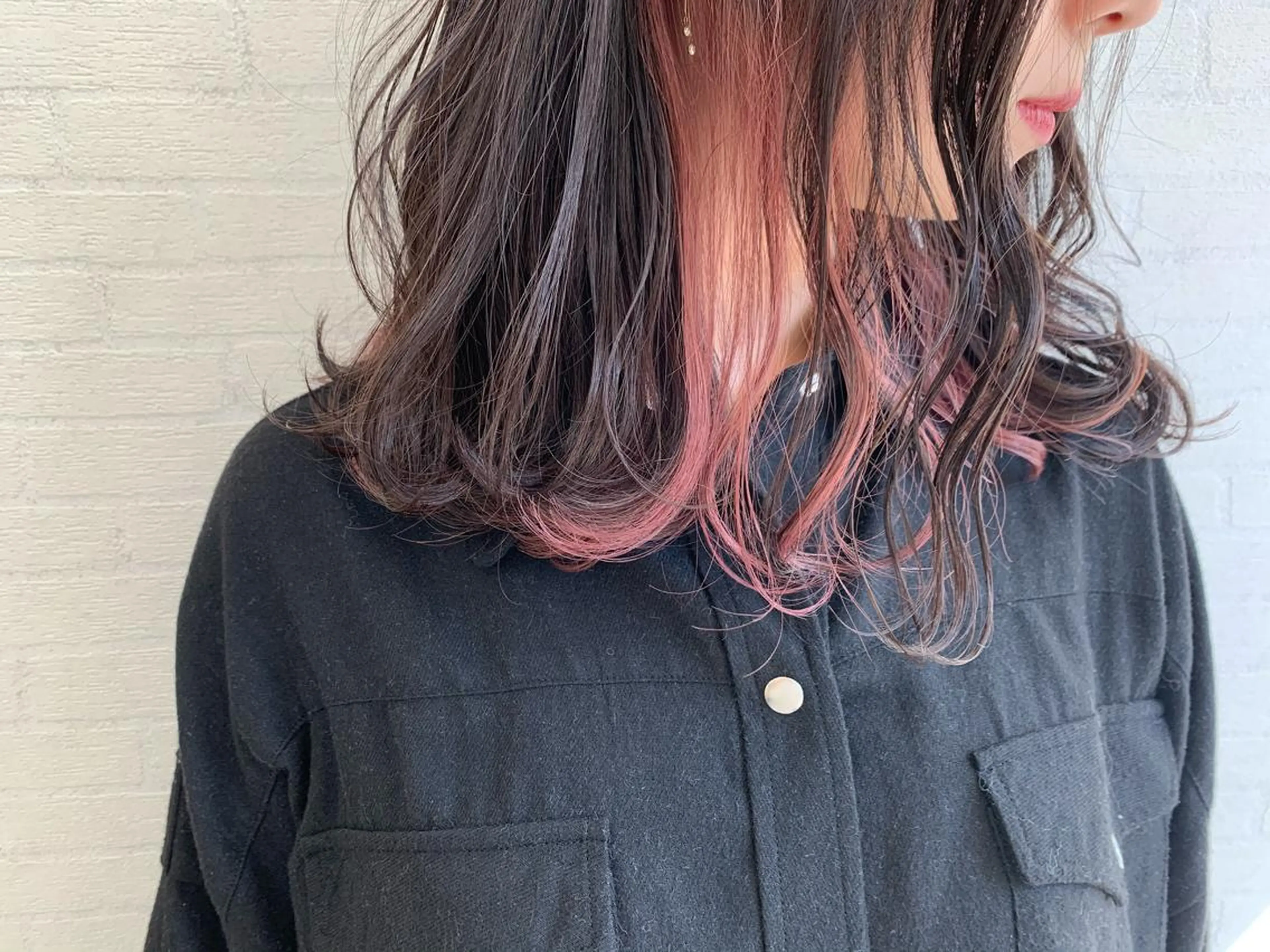 セミロング カラー 立川 奈那子のヘアスタイル