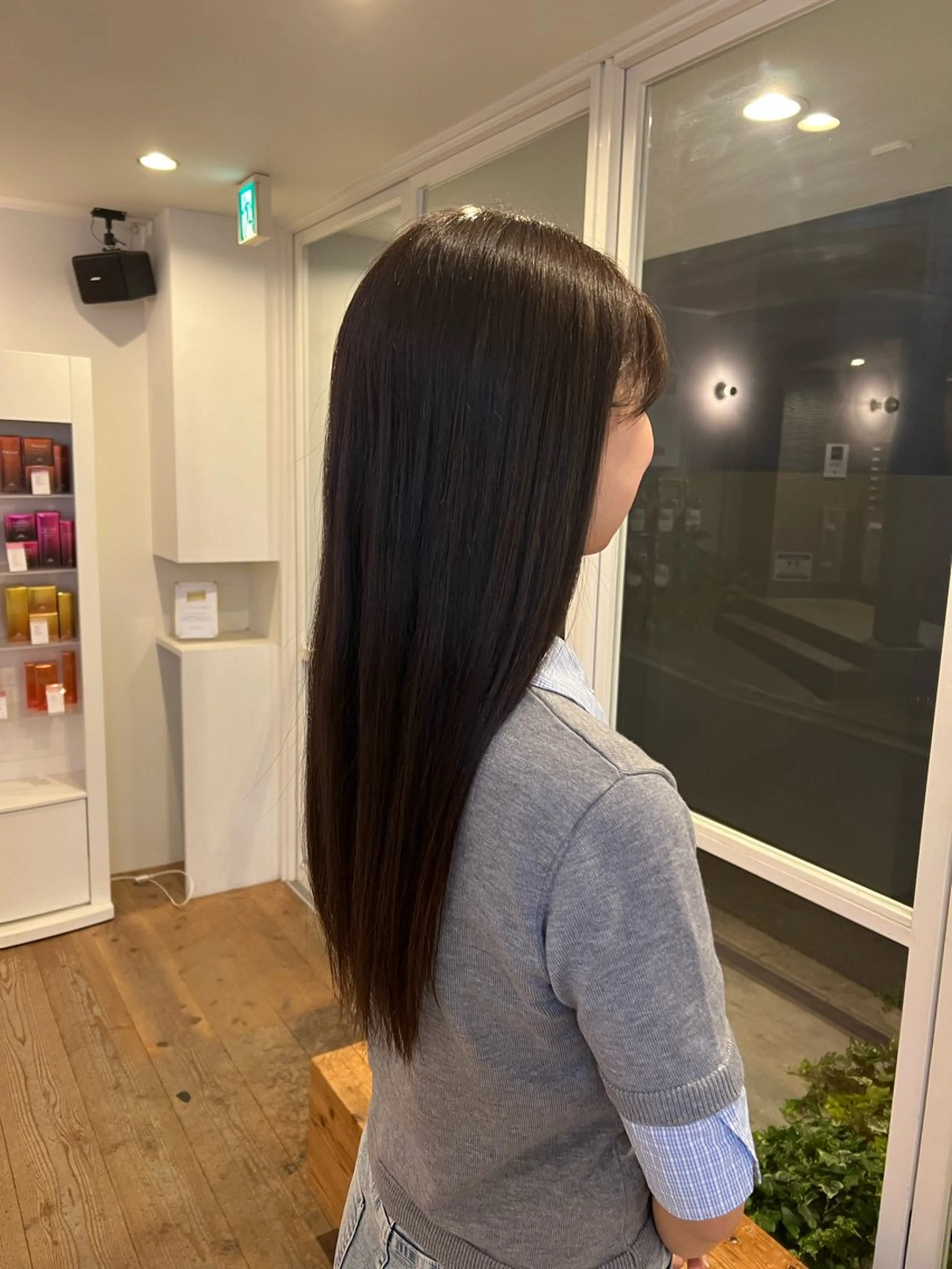 ロング カラー 『YARD.』 森崎 優菜のヘアスタイル
