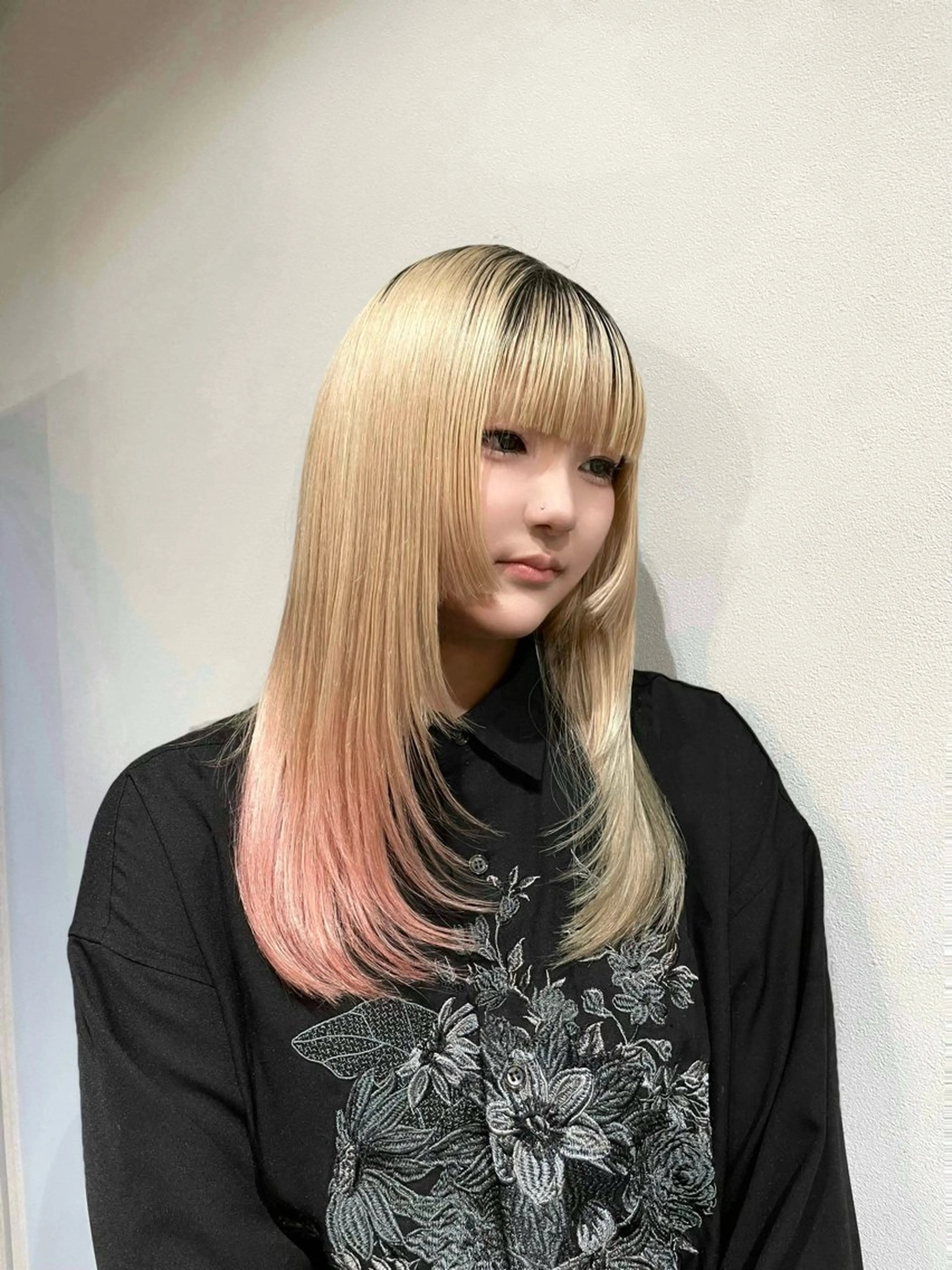 ロング 姫カット レイヤーカット 深澤 帆乃のヘアスタイル