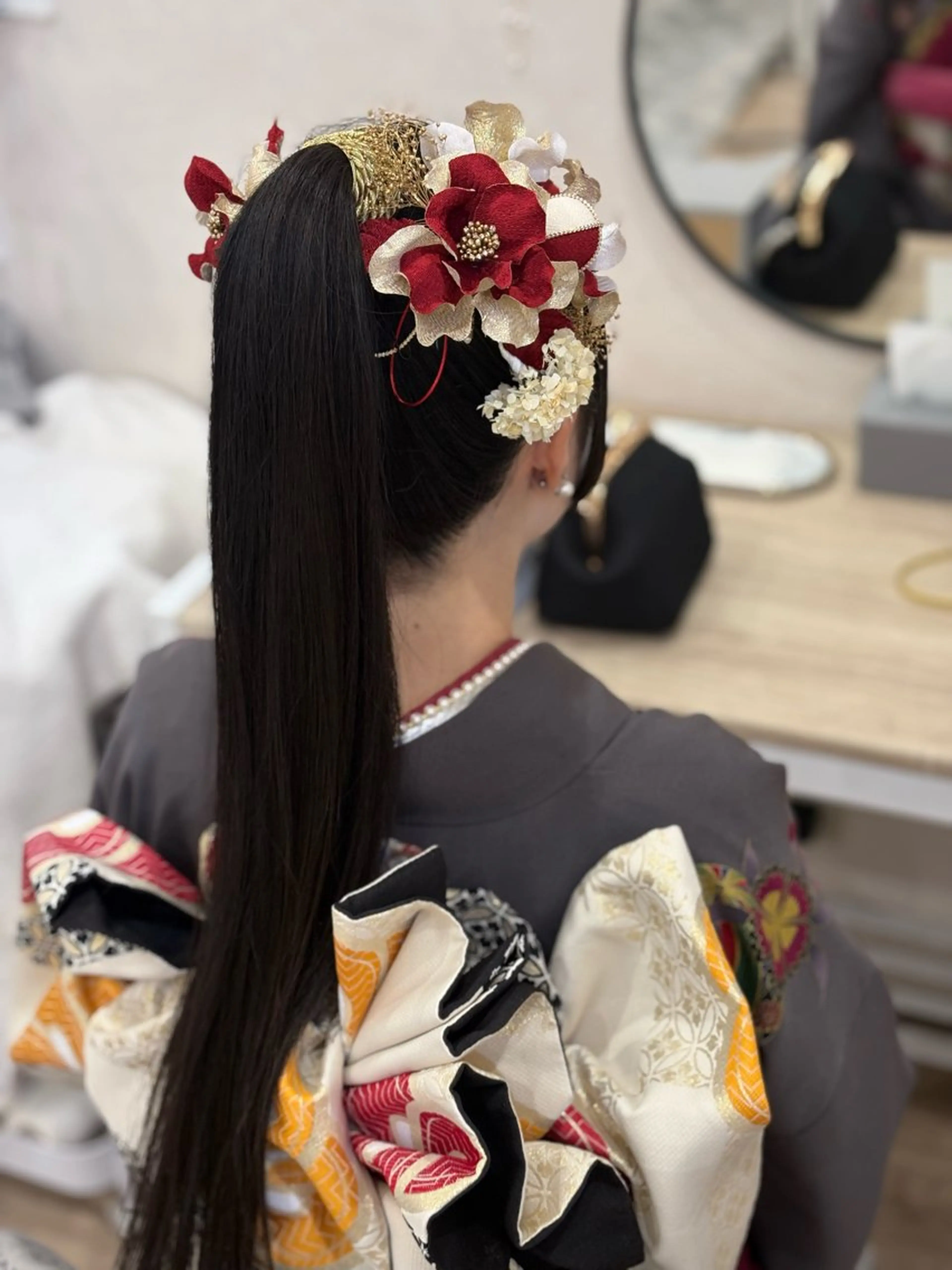 ヘアアレンジ 成人式 卒業式のヘアスタイル Charmoi所属・Charmoi 枚方 Yuukiのマツエク・マツパデザイン