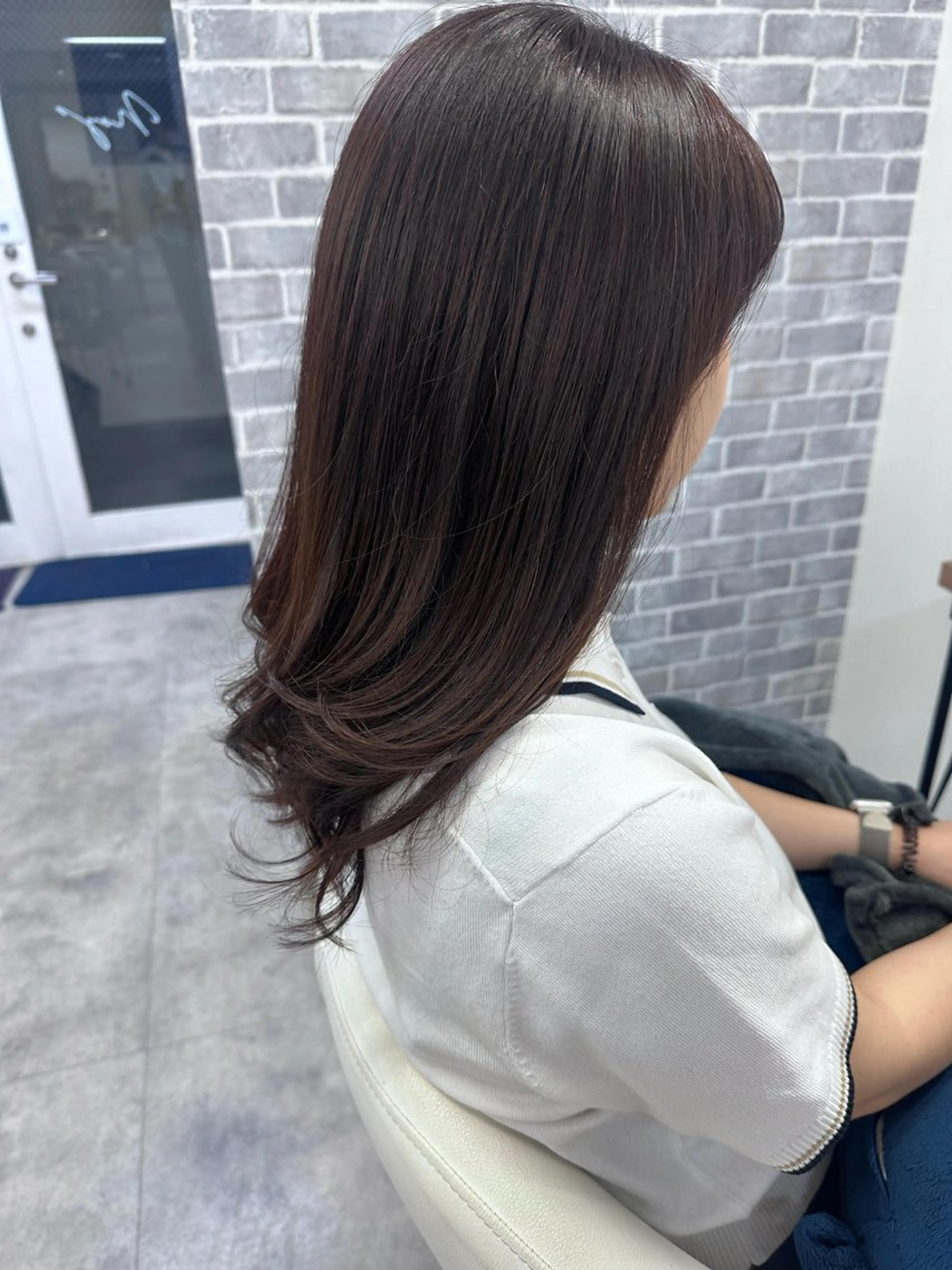 セミロング カット ヘアカラー トリートメント Noyヨシモト ヒロトのヘアスタイル