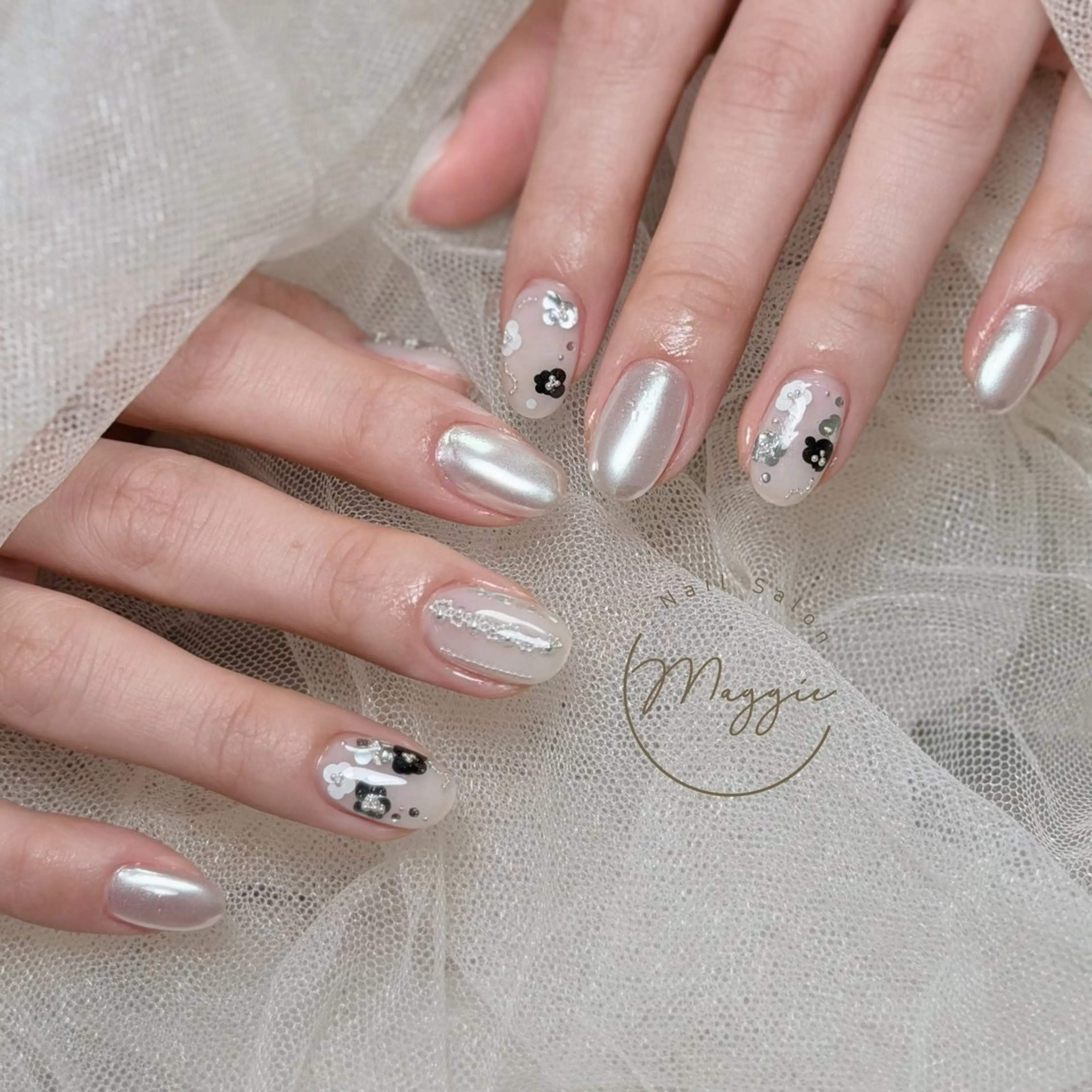 ネイル Maggie Nail🦩のネイルデザイン