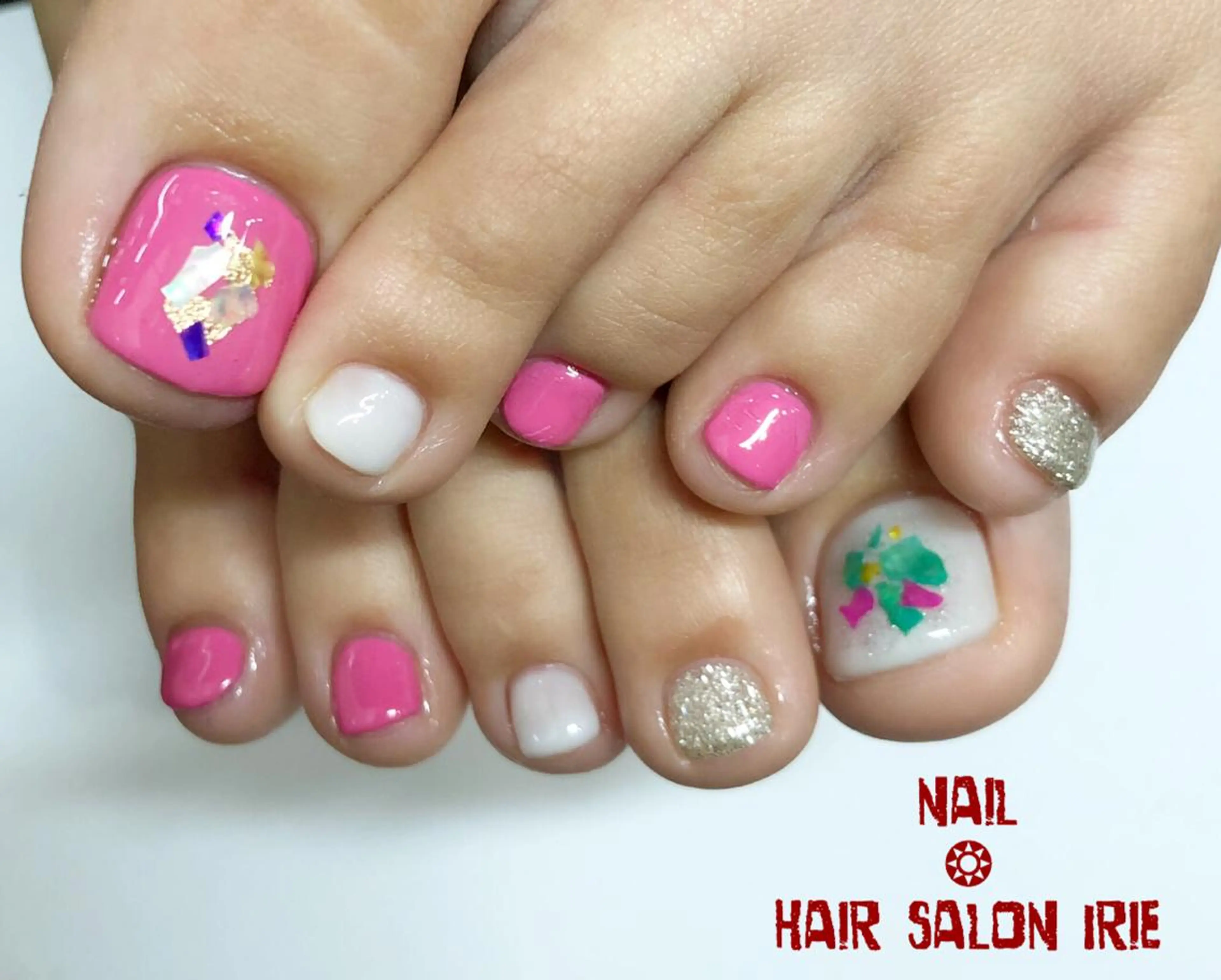 ネイル 與儀 知佳のネイルデザイン