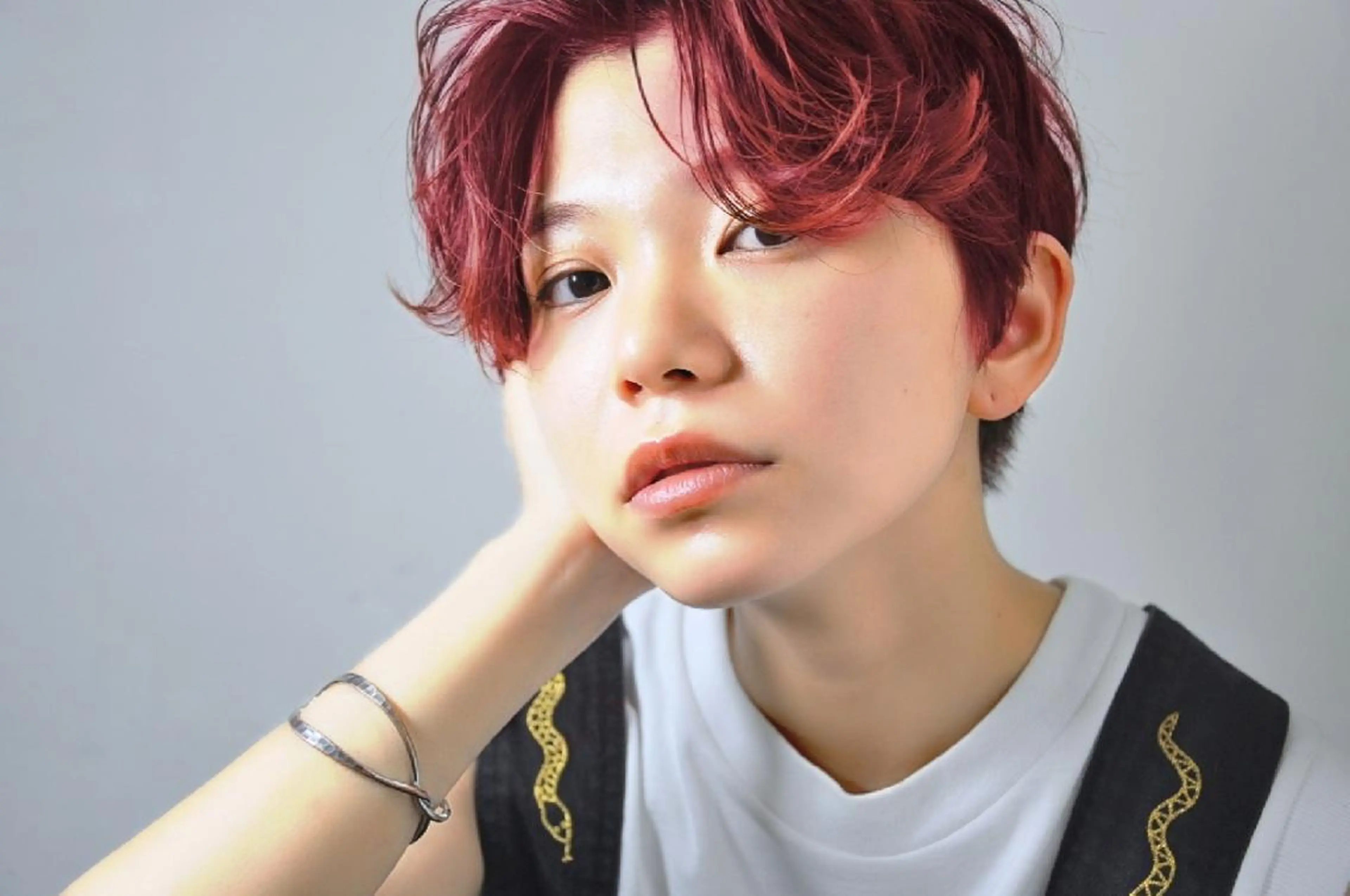 ショート パーマ OKAMOTO SUSUMUのヘアスタイル