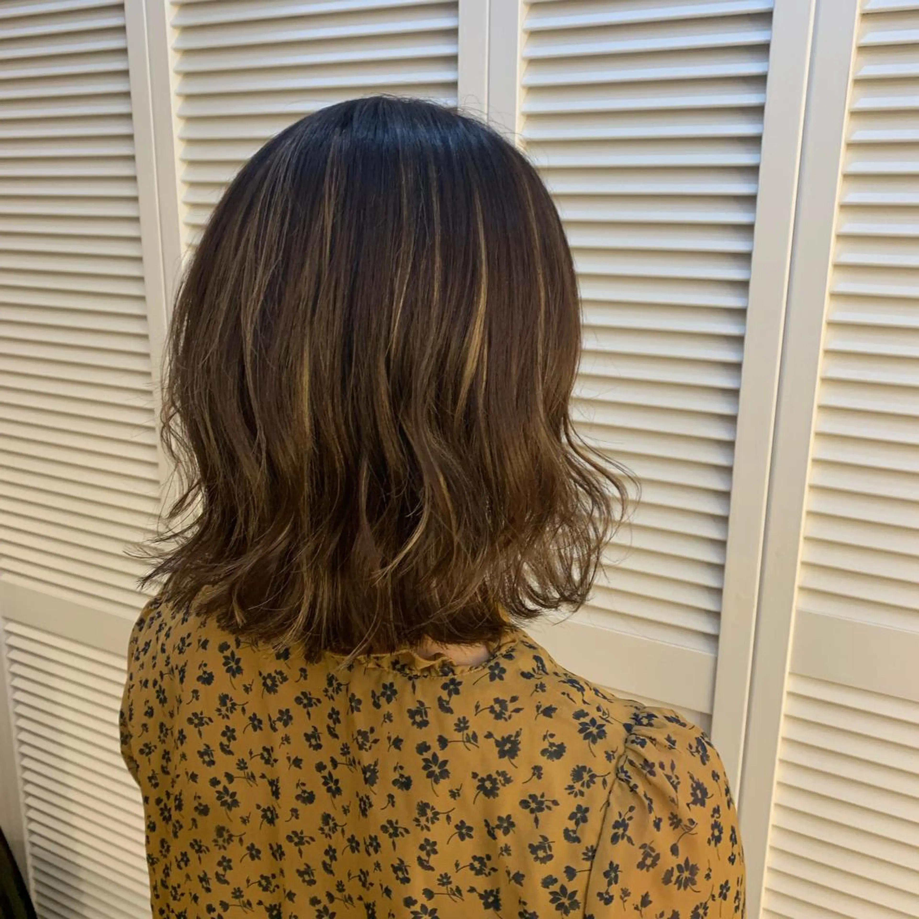 カラー ハイライトカラー 天野 利咲のヘアスタイル