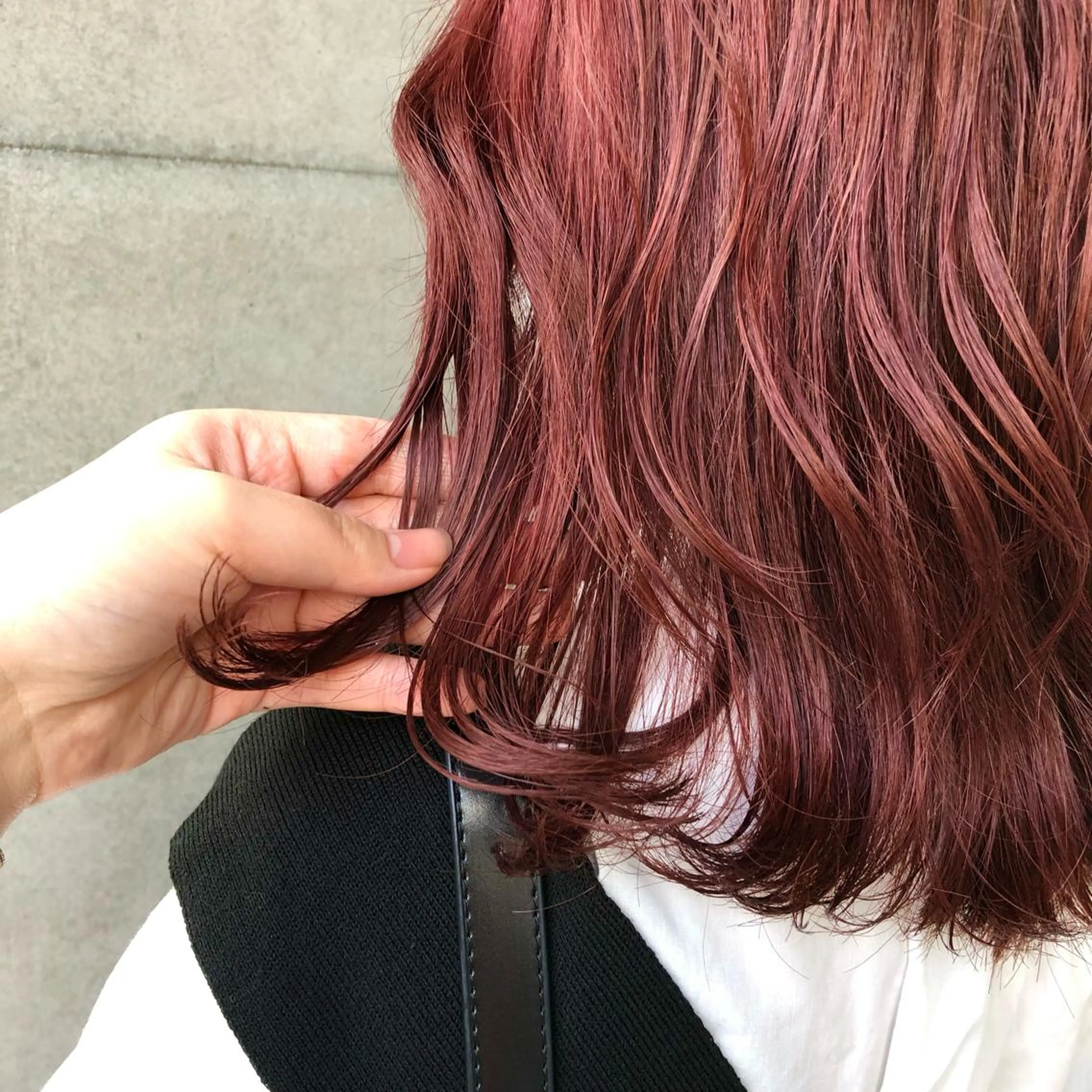 ミディアム カラー ピンクカラー ヘアアレンジ🪿イデ ミユウ🪿のヘアスタイル