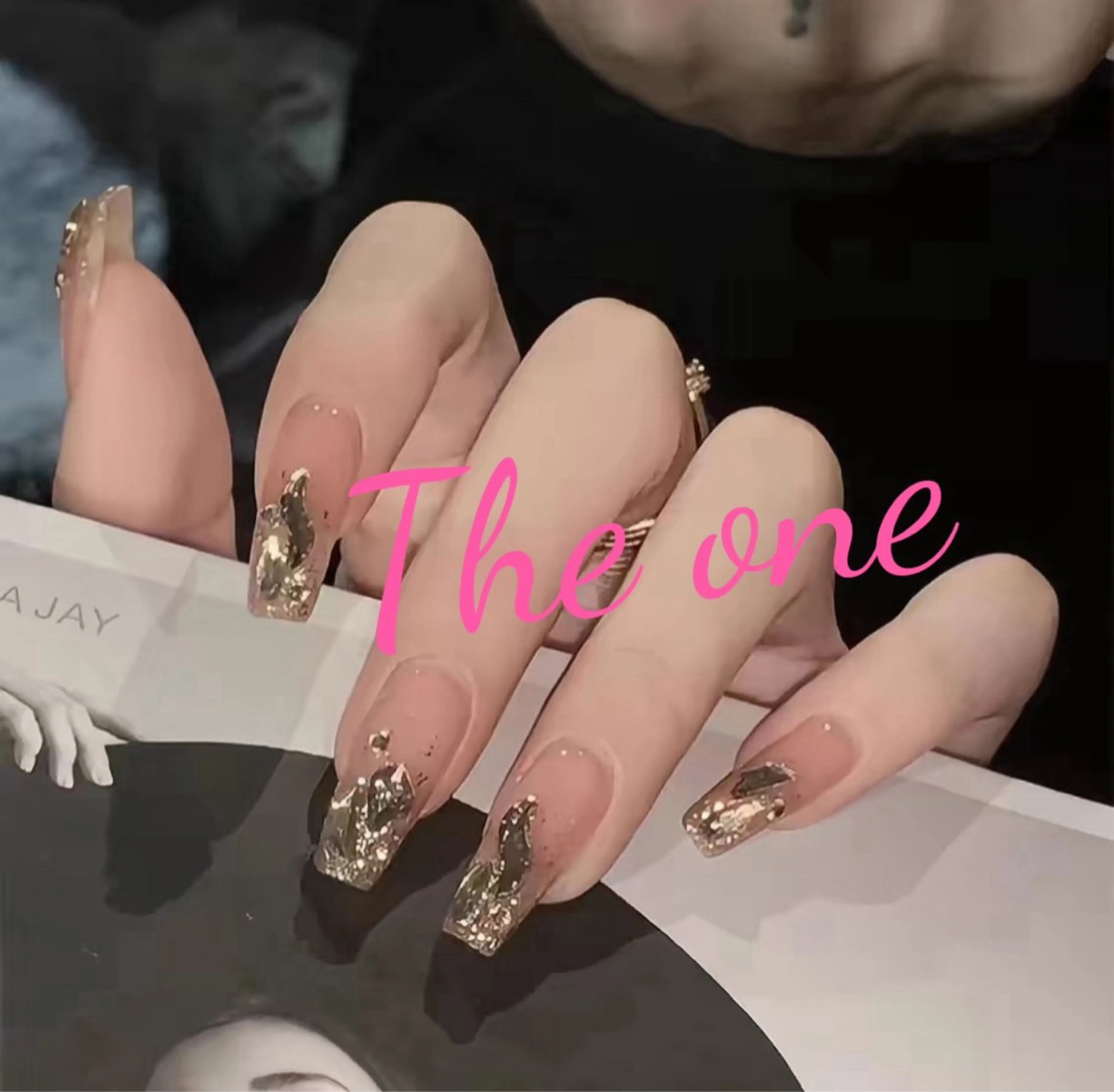 ネイル The oneアオイ アオイのネイルデザイン