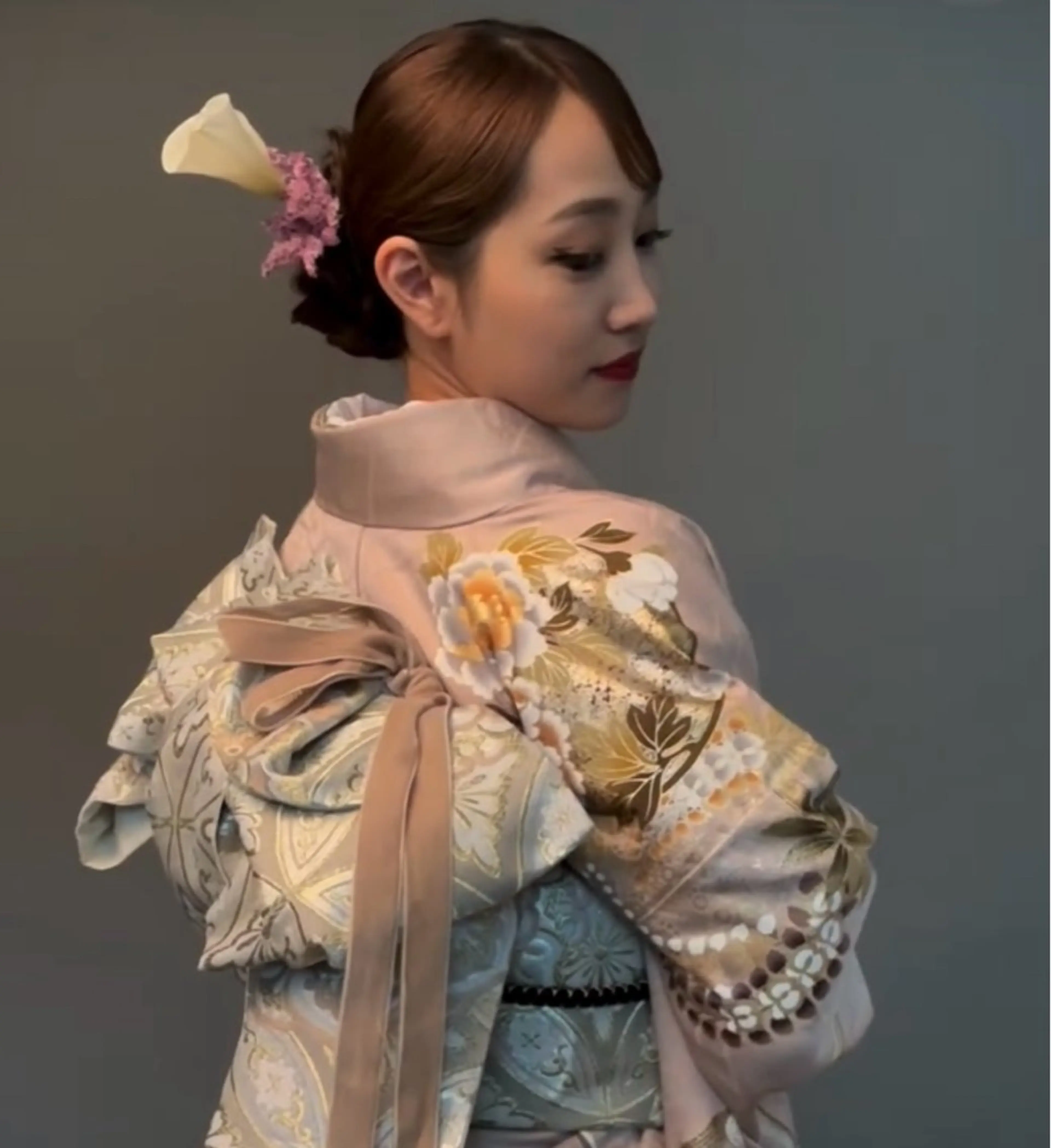 《早朝大歓迎🙌》卒業式🎓袴着付け👘+ヘアアレンジ👱🏻‍♀️ྀི【ペア割9900円⸜🌷︎⸝‍】の写真