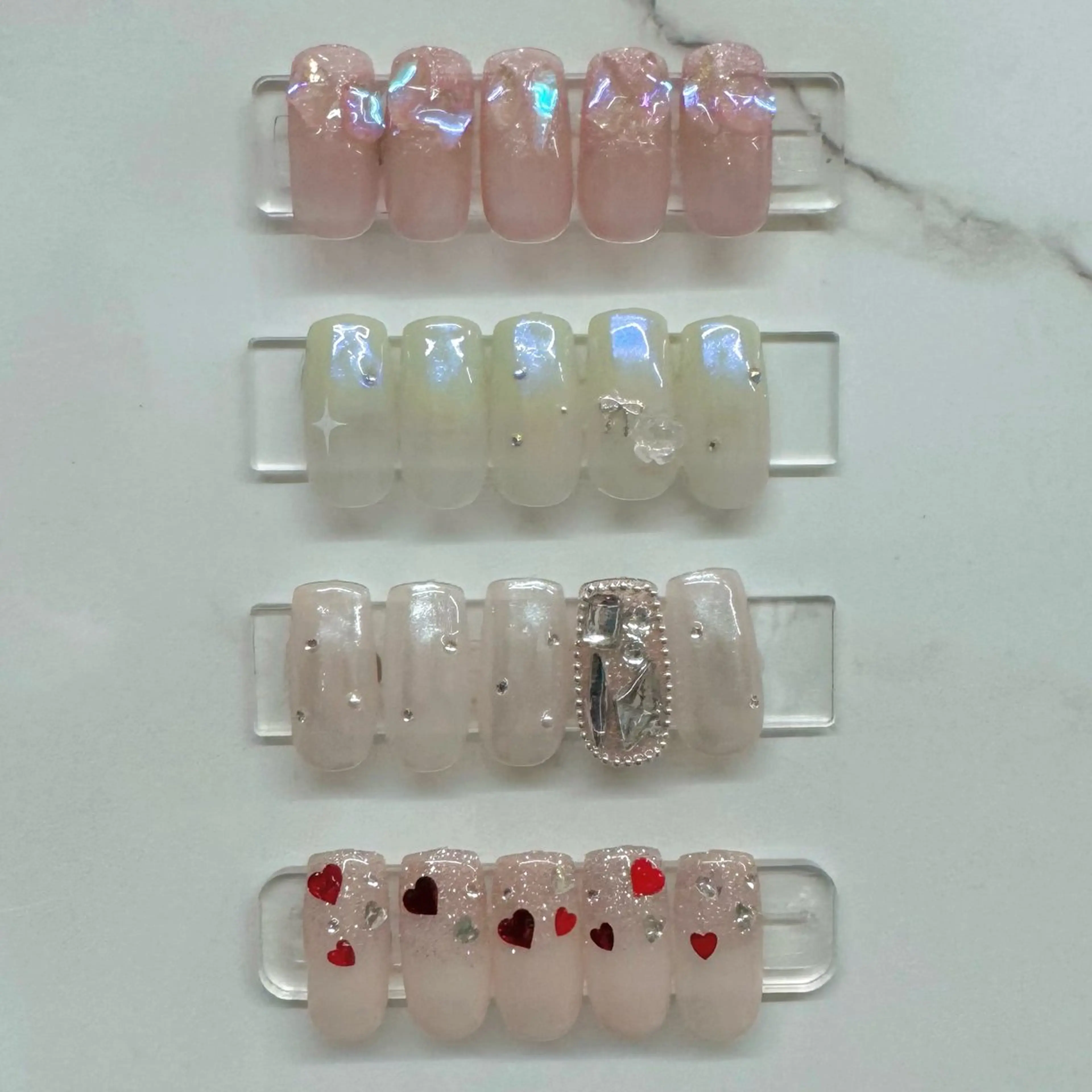 ネイル ハンドネイル ハンドケア Chizuru ☾ ໋のネイルデザイン