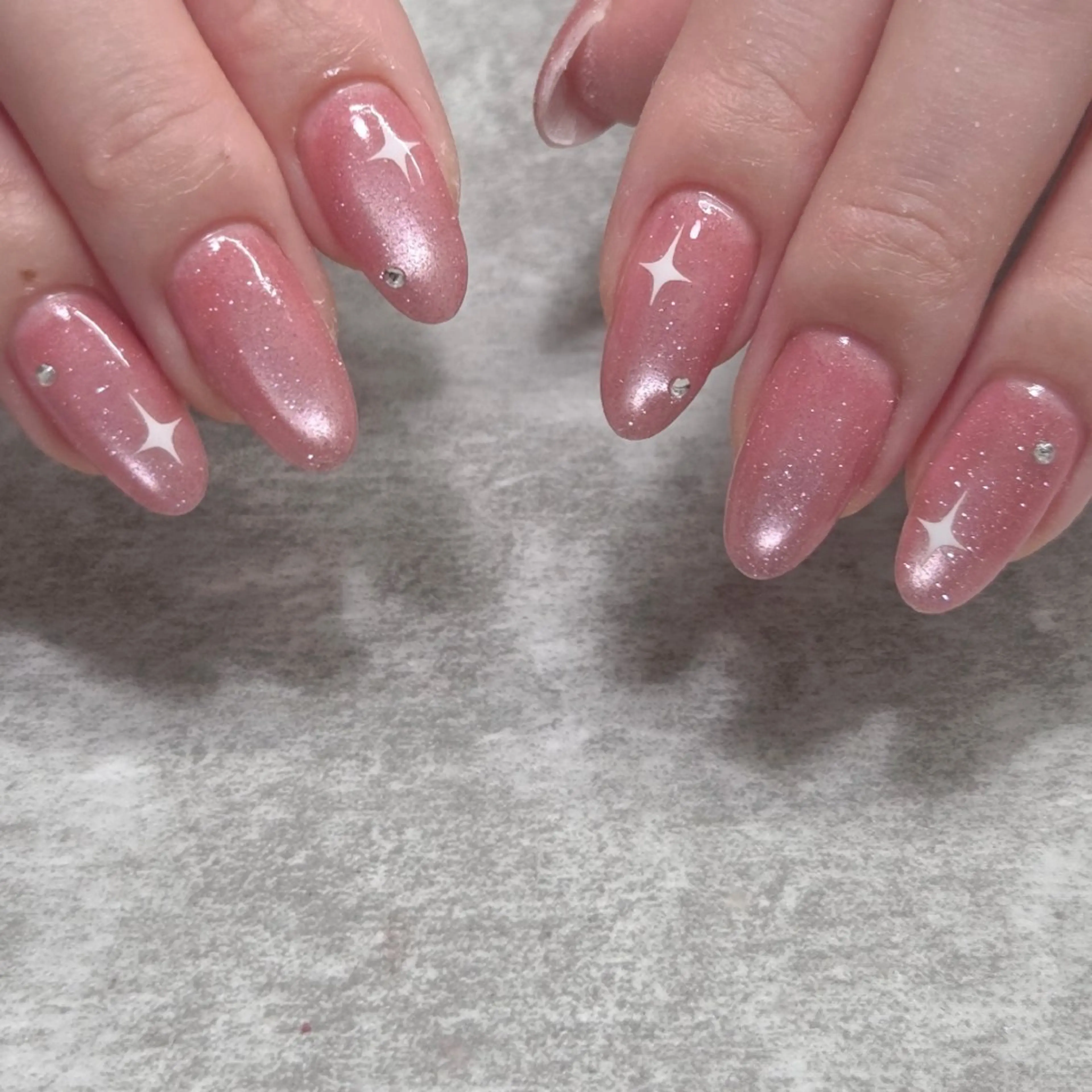 ネイル ハンドネイル Lia Nailのネイルデザイン