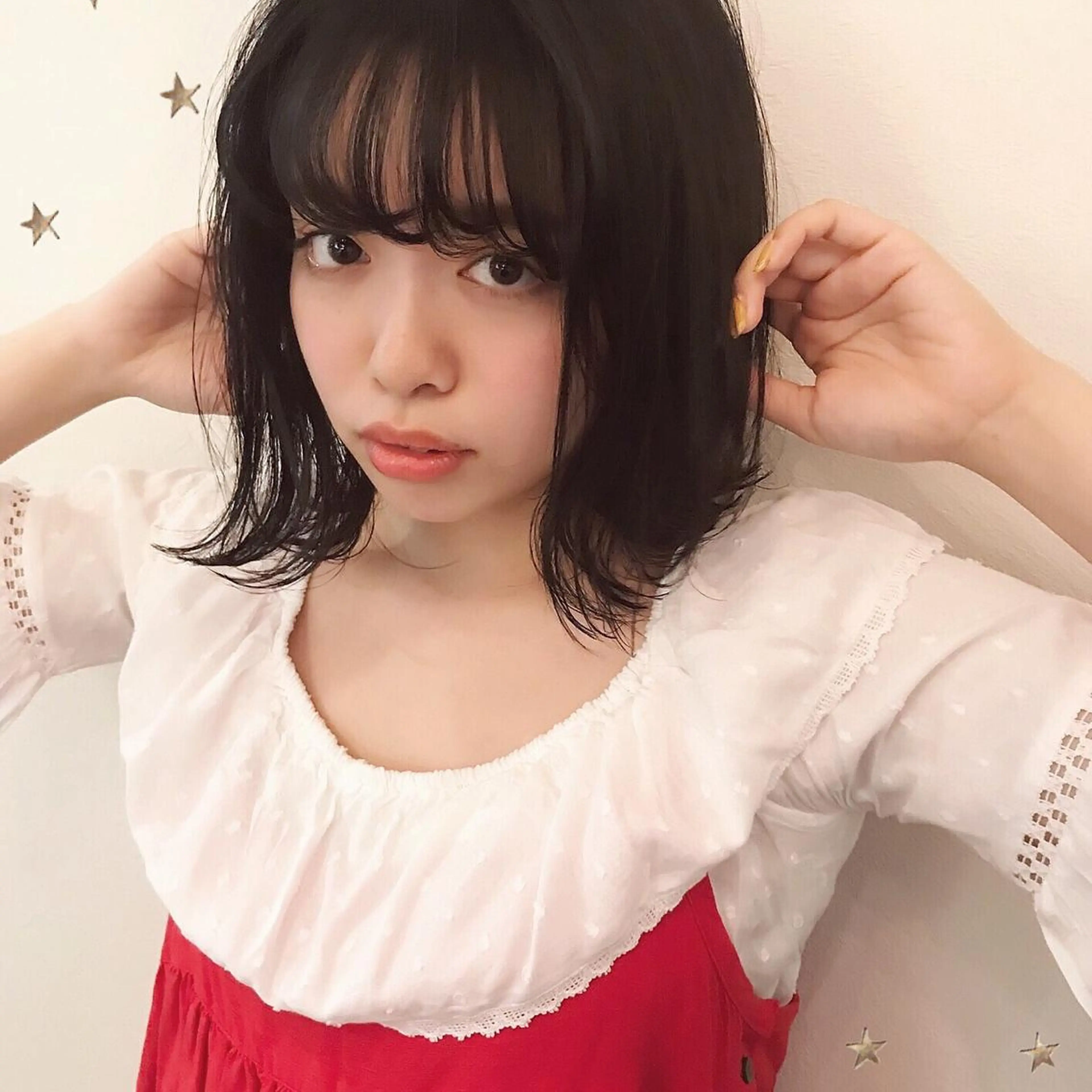 ミディアム カラー 市川 千夏のヘアスタイル