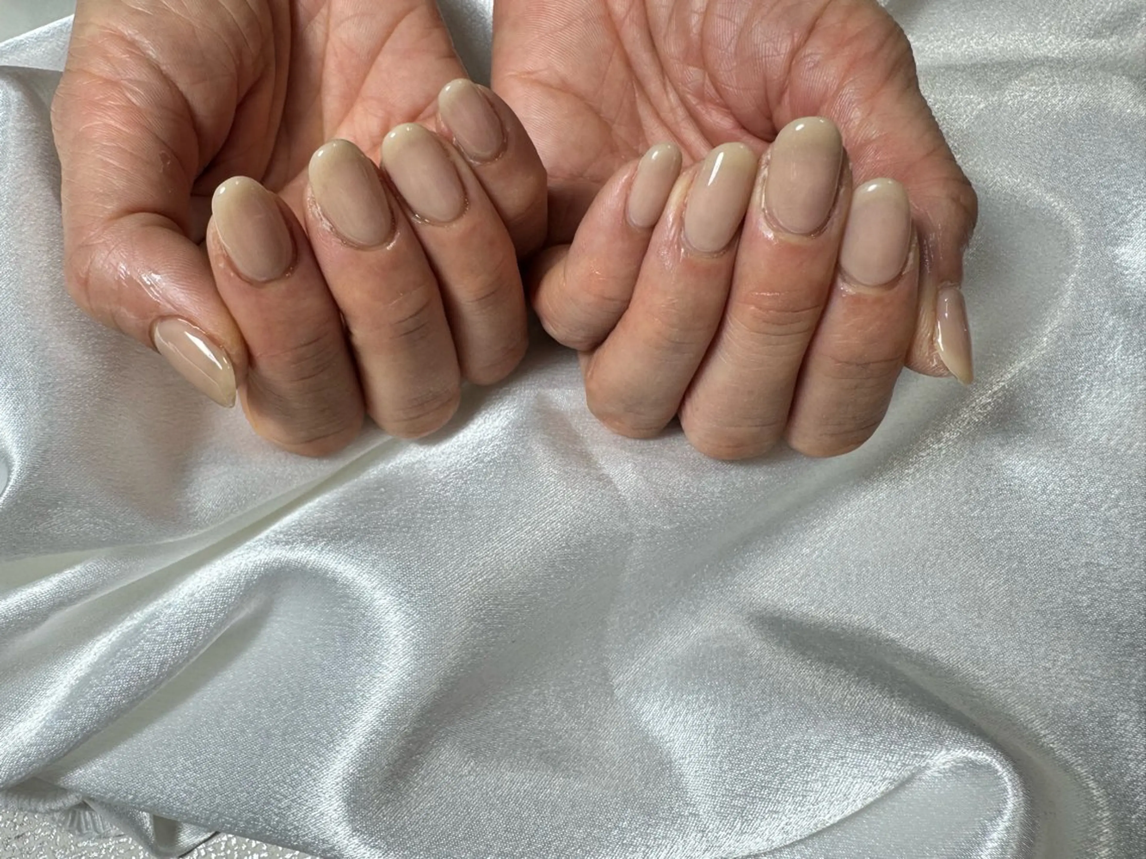 ネイル オーロラネイル フットネイル フレンチネイル ジェルネイル ハート ハンドネイル kikinail 溝の口のネイルデザイン