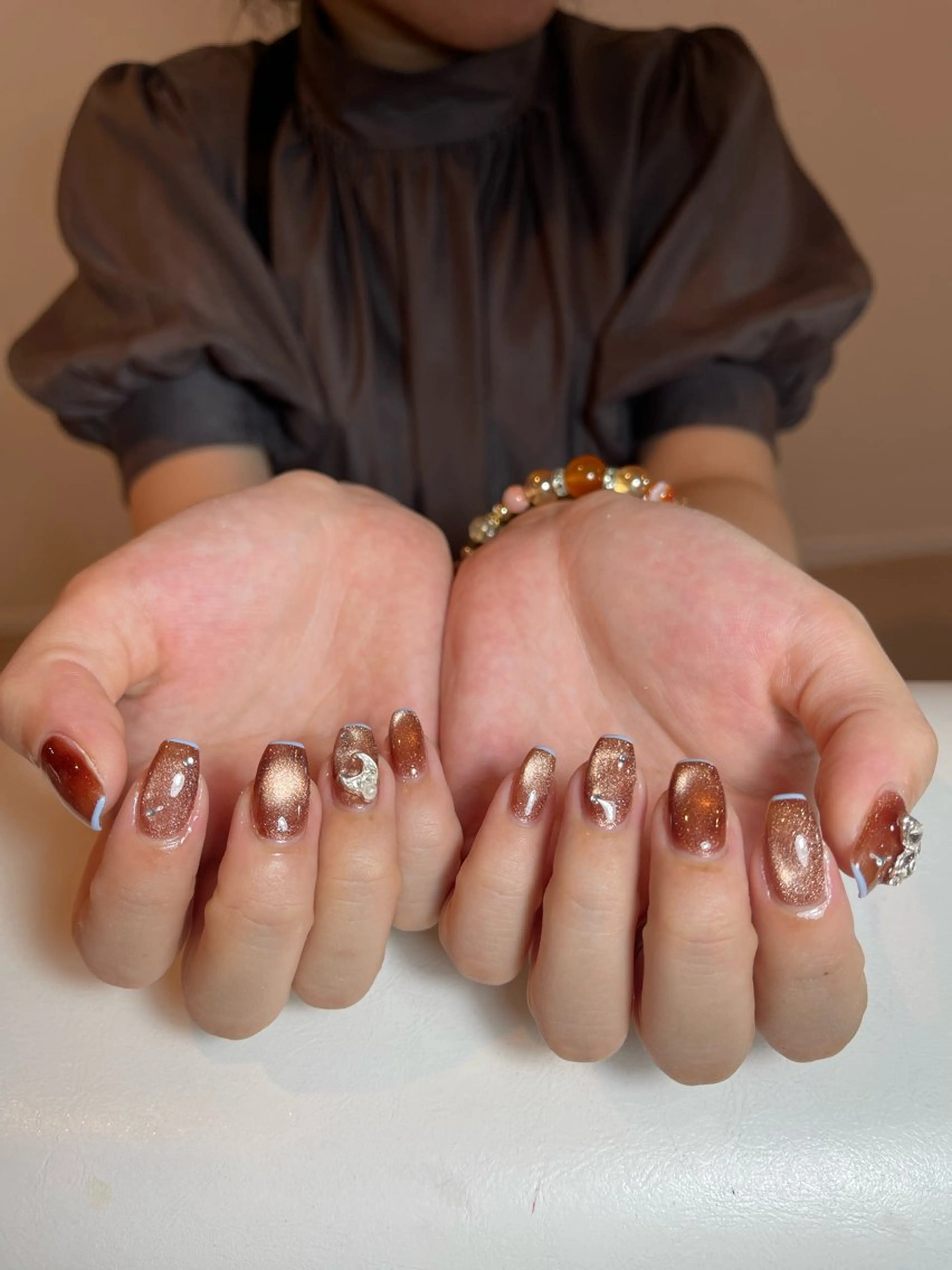 ネイル チークネイル フレンチネイル グラデーション キラキラネイル 韓国ネイル ハンドネイル Risa_ Nailのネイルデザイン