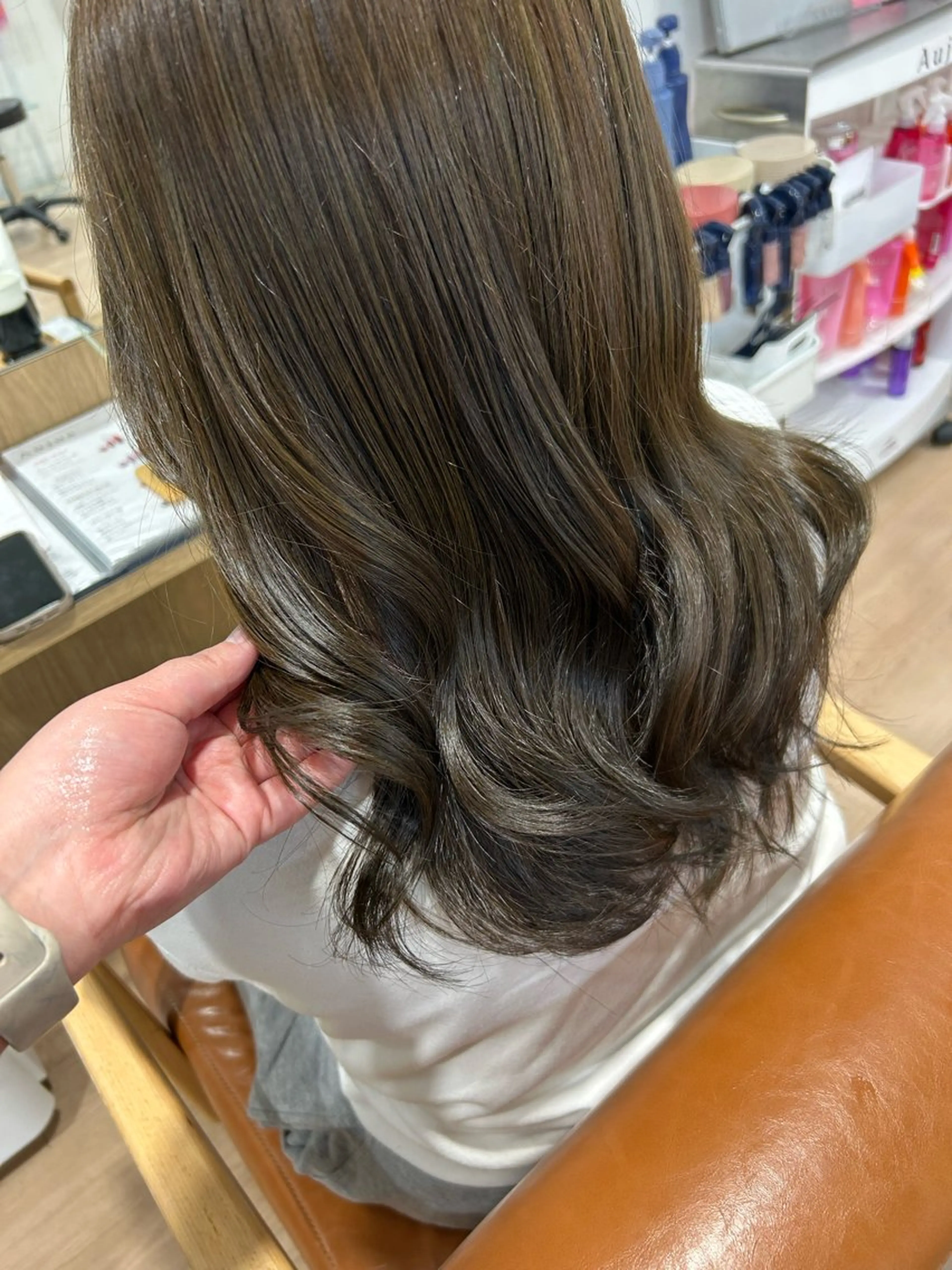 セミロング カラー レイヤーカット/髪質 改善✨/藤田侑花のヘアスタイル