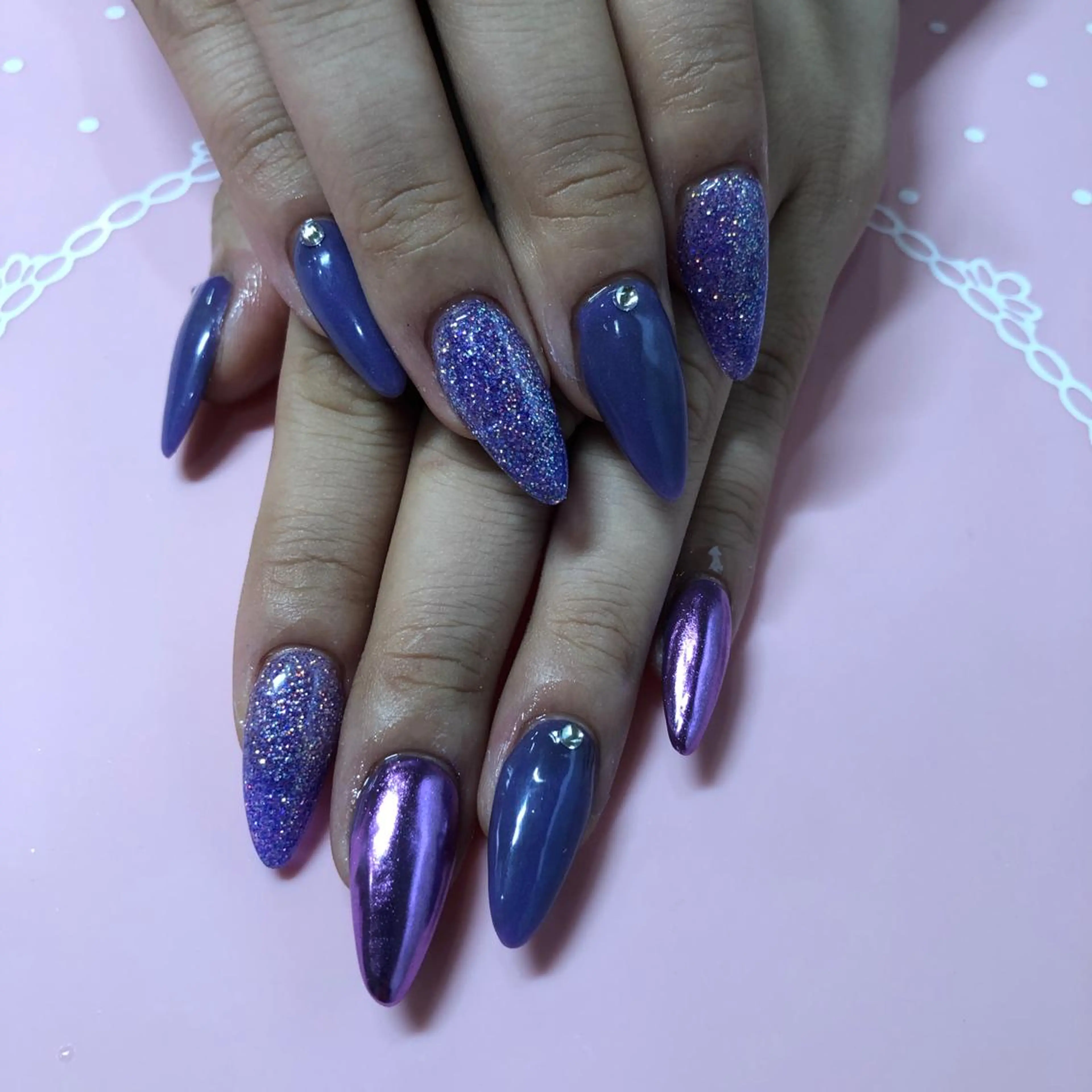 セミロング ネイル ハンドネイル 《LB》ラブリエ Nail&eyeのマツエク・マツパデザイン