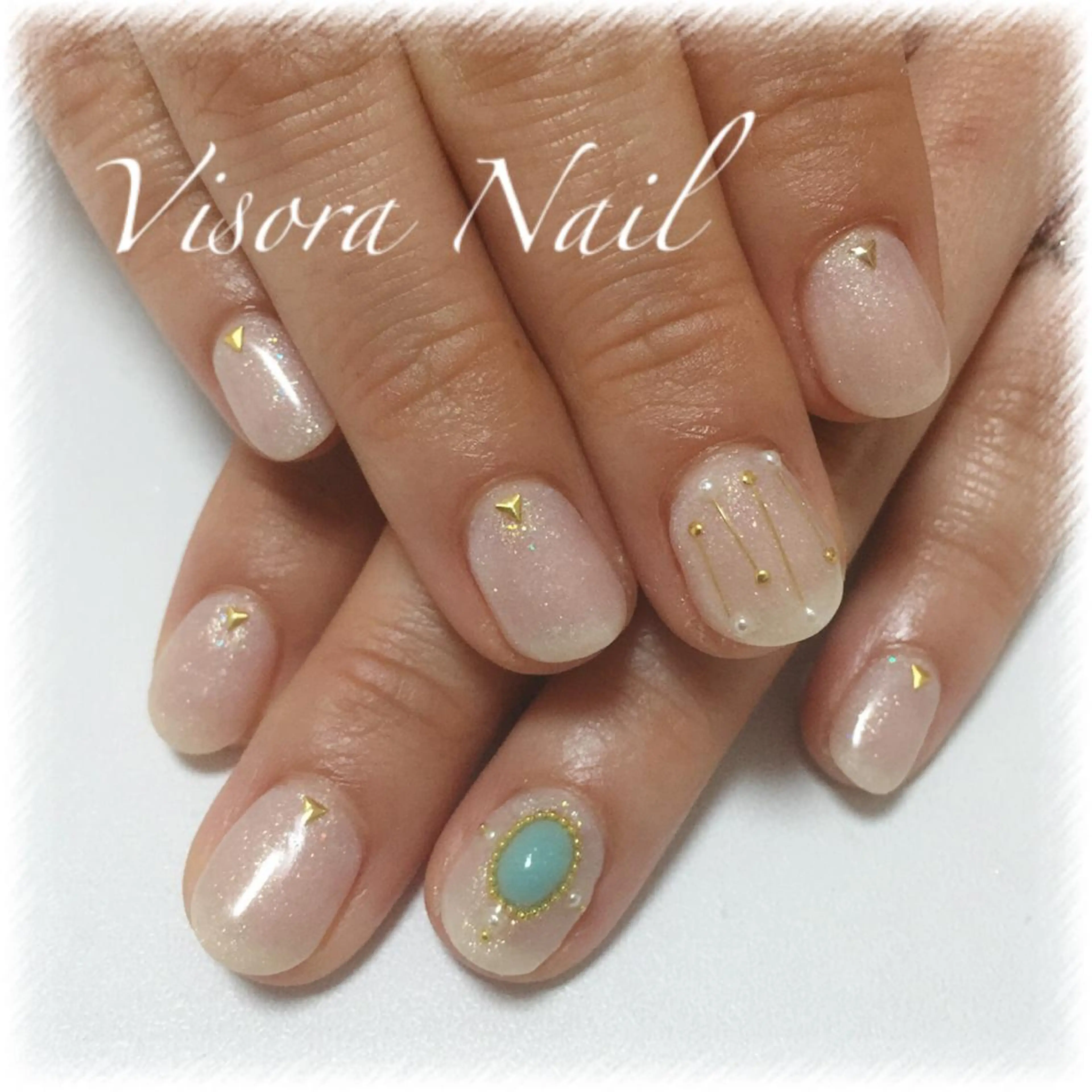 ネイル 美SORA ～ｳﾞｨｿﾗ～のネイルデザイン