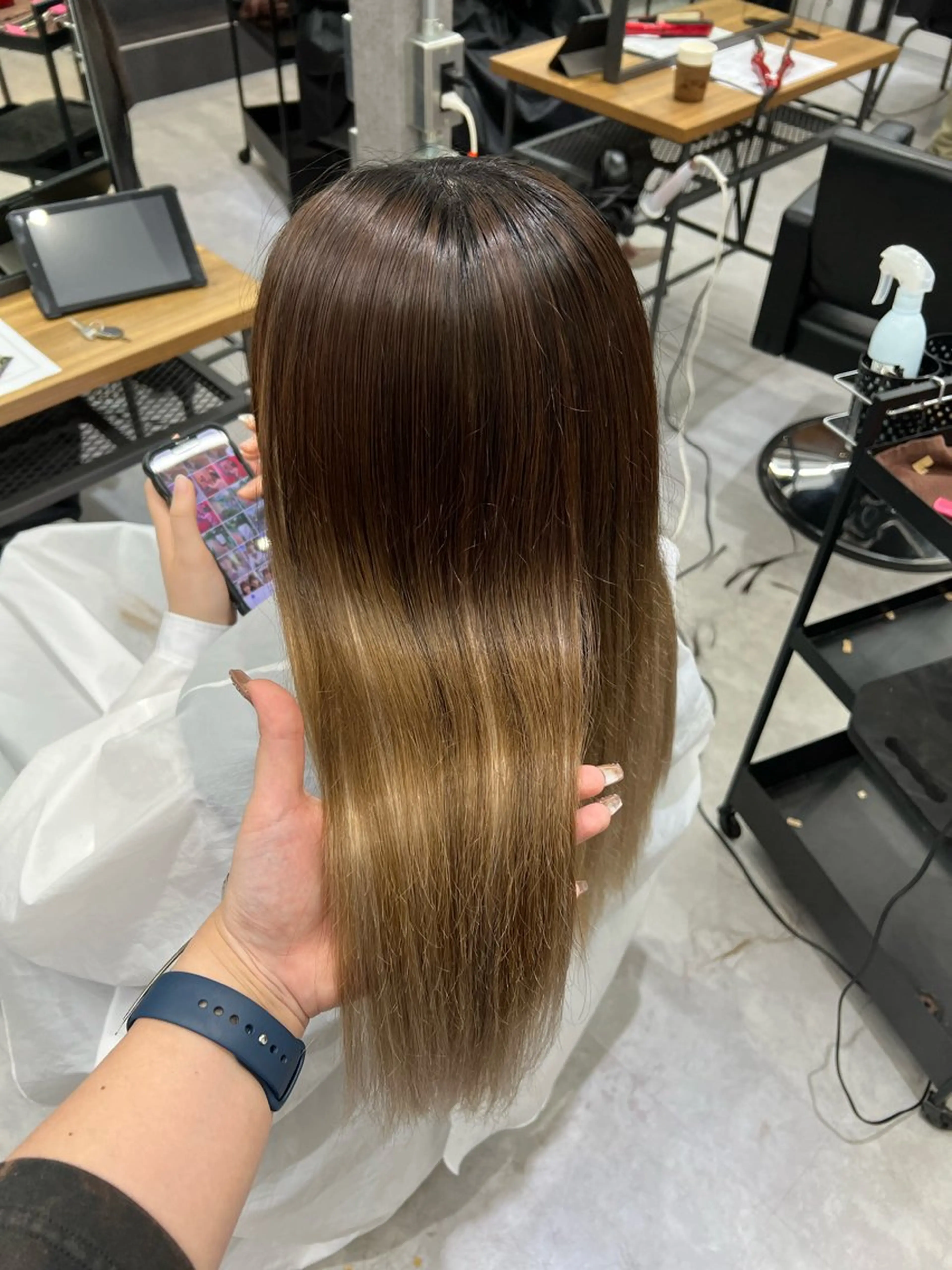ロング カラー シールエクステ グラデーションカラー インナーカラー エクステ ショート/ウルフ カットモデル募集のヘアスタイル
