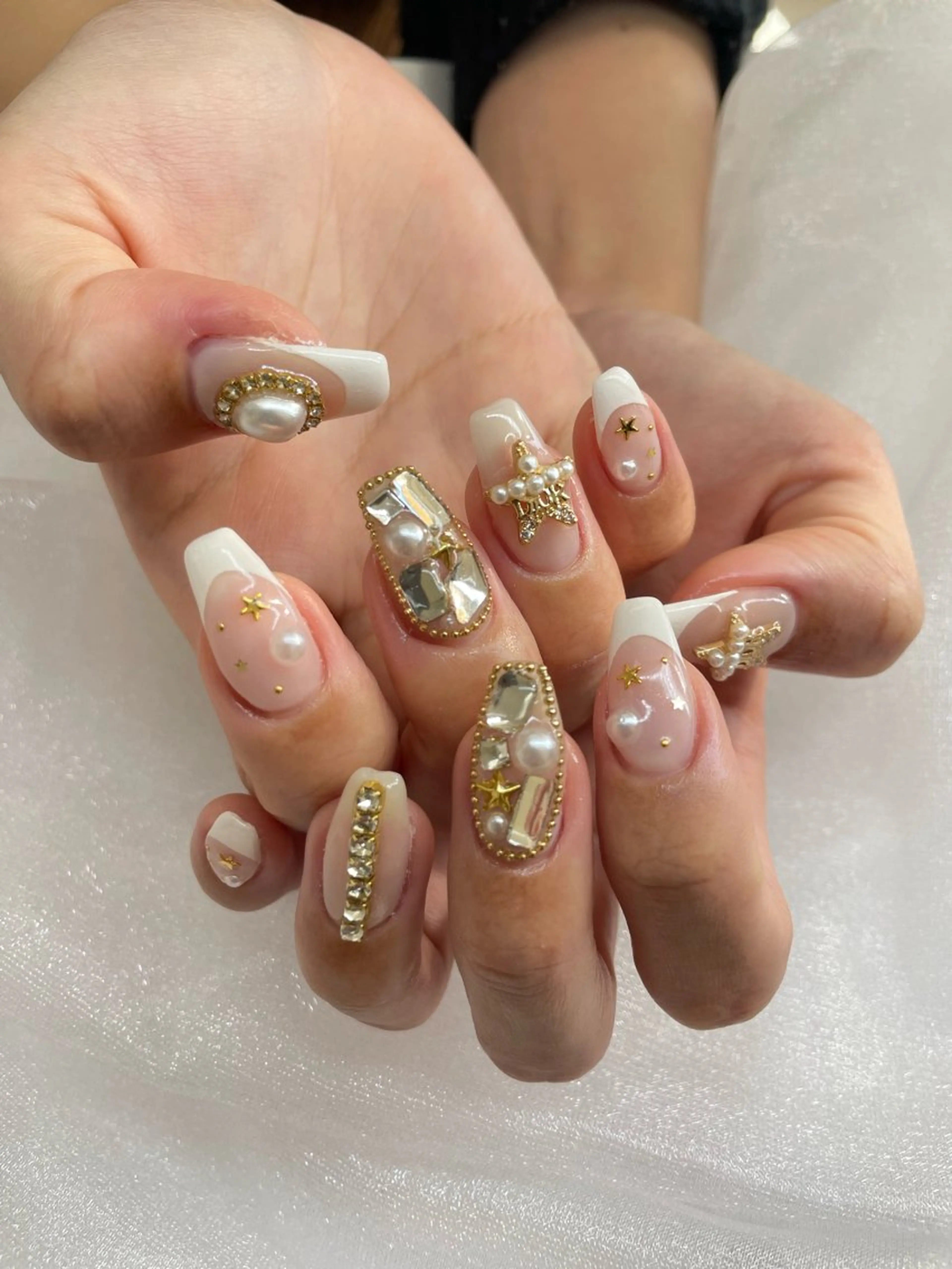 ネイル ハンドネイル Hisaka Mikiのネイルデザイン