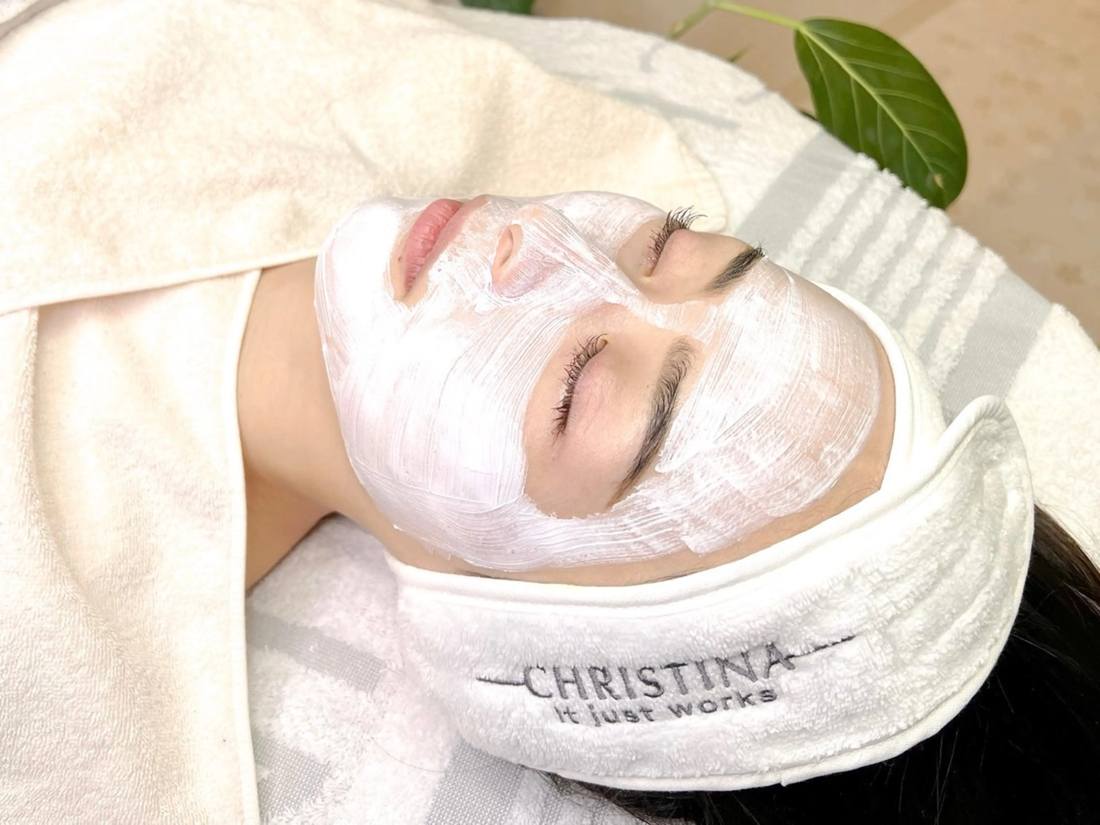 【フェイシャル】脂性肌ケアクリスティーナ(コモデックス)の写真