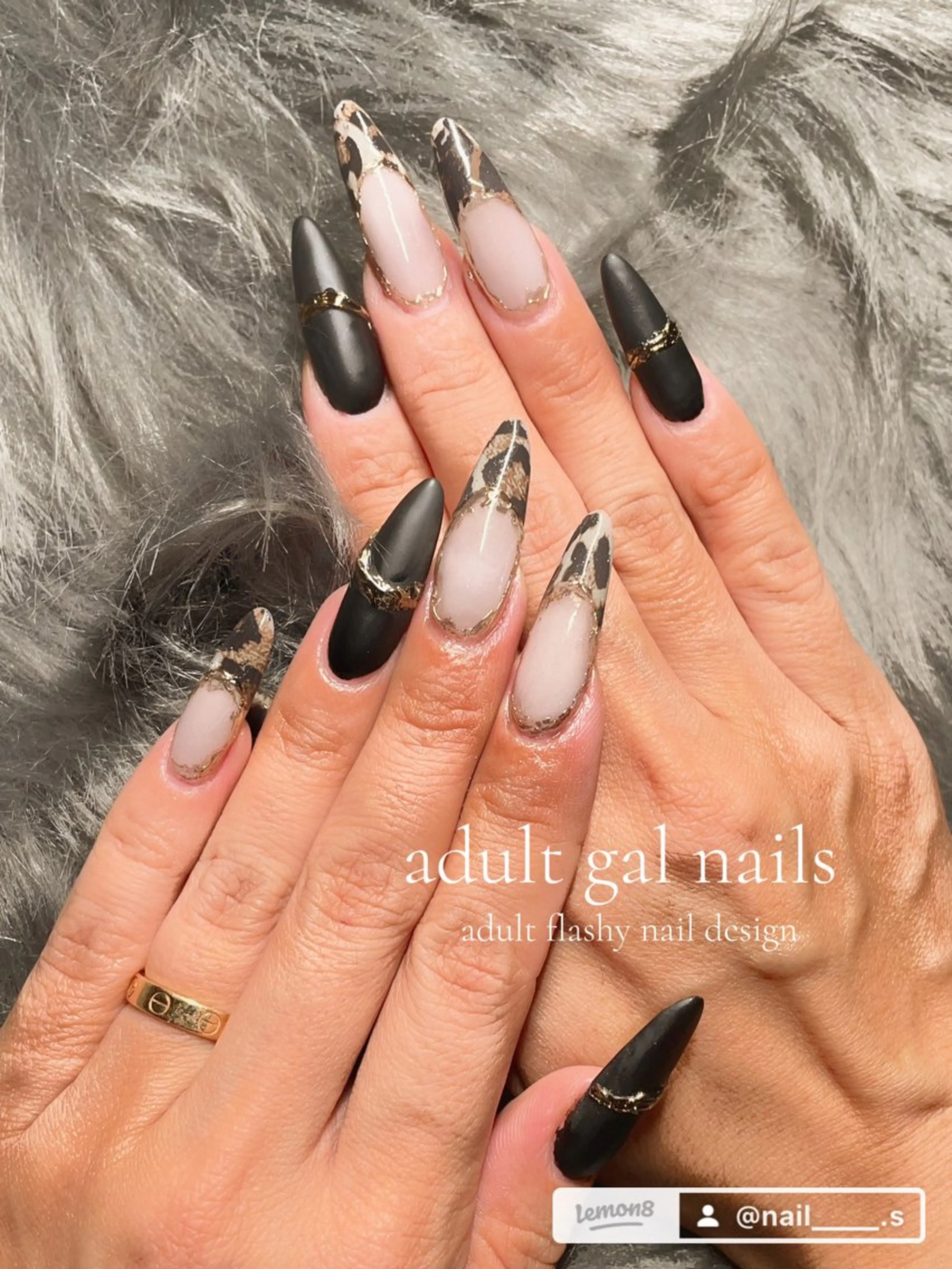 ネイル 関山 志乃のネイルデザイン