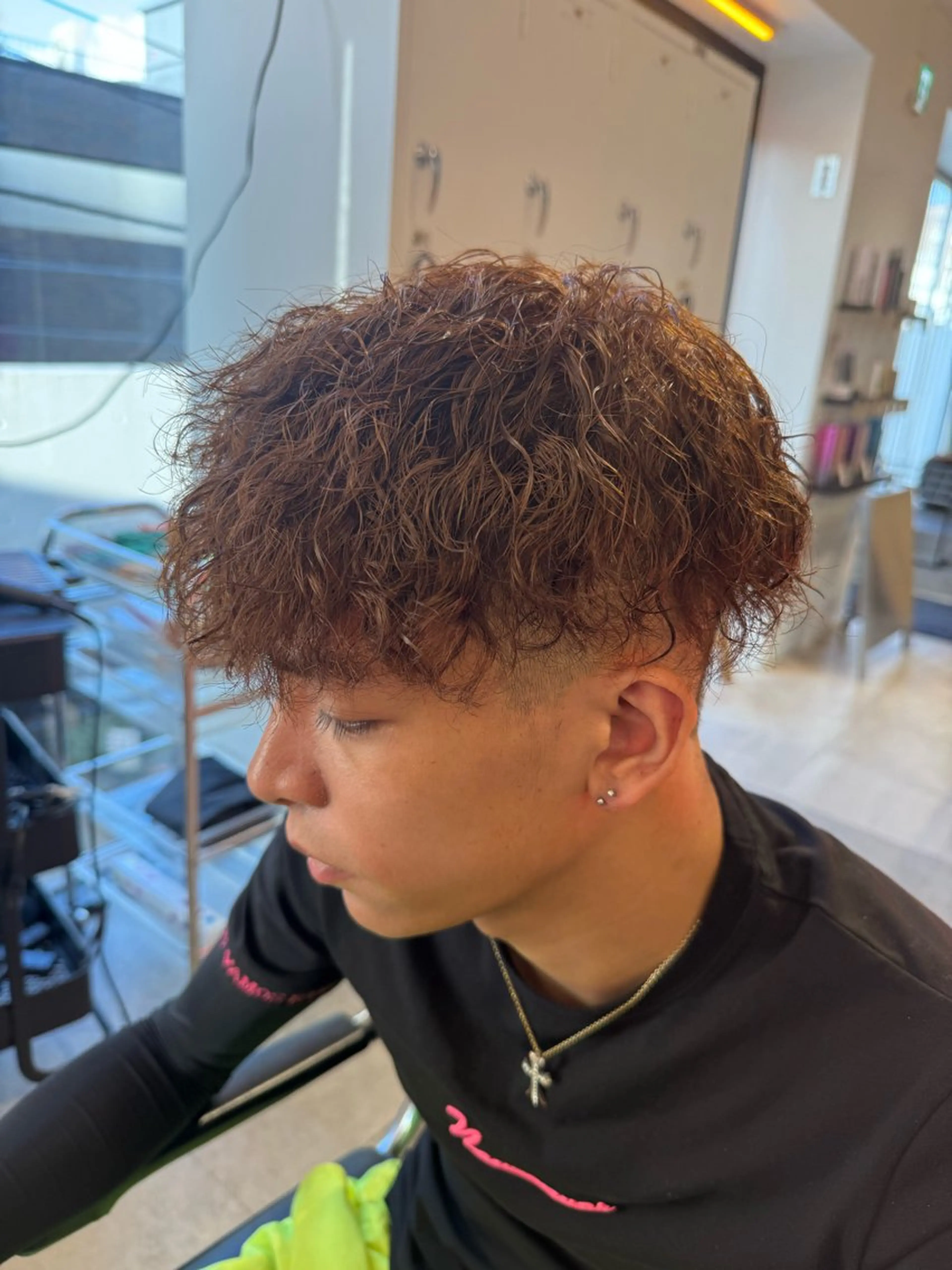カラー パーマ メンズ fifth 新谷 來のヘアスタイル