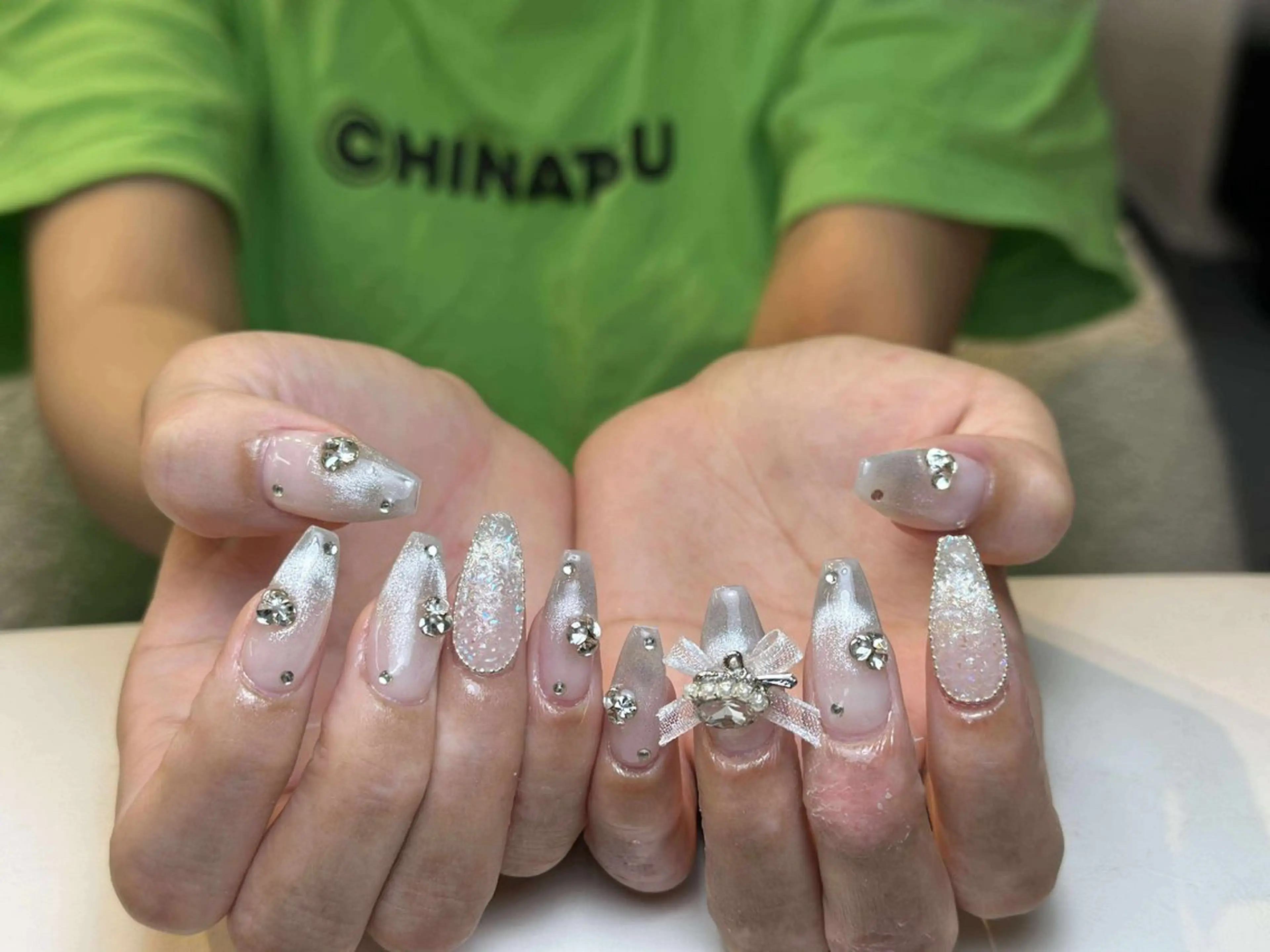 ネイル アートネイル 成人式 ジェルネイル ニュアンスネイル 夏ネイル Nie Nail Shinokuboのネイルデザイン