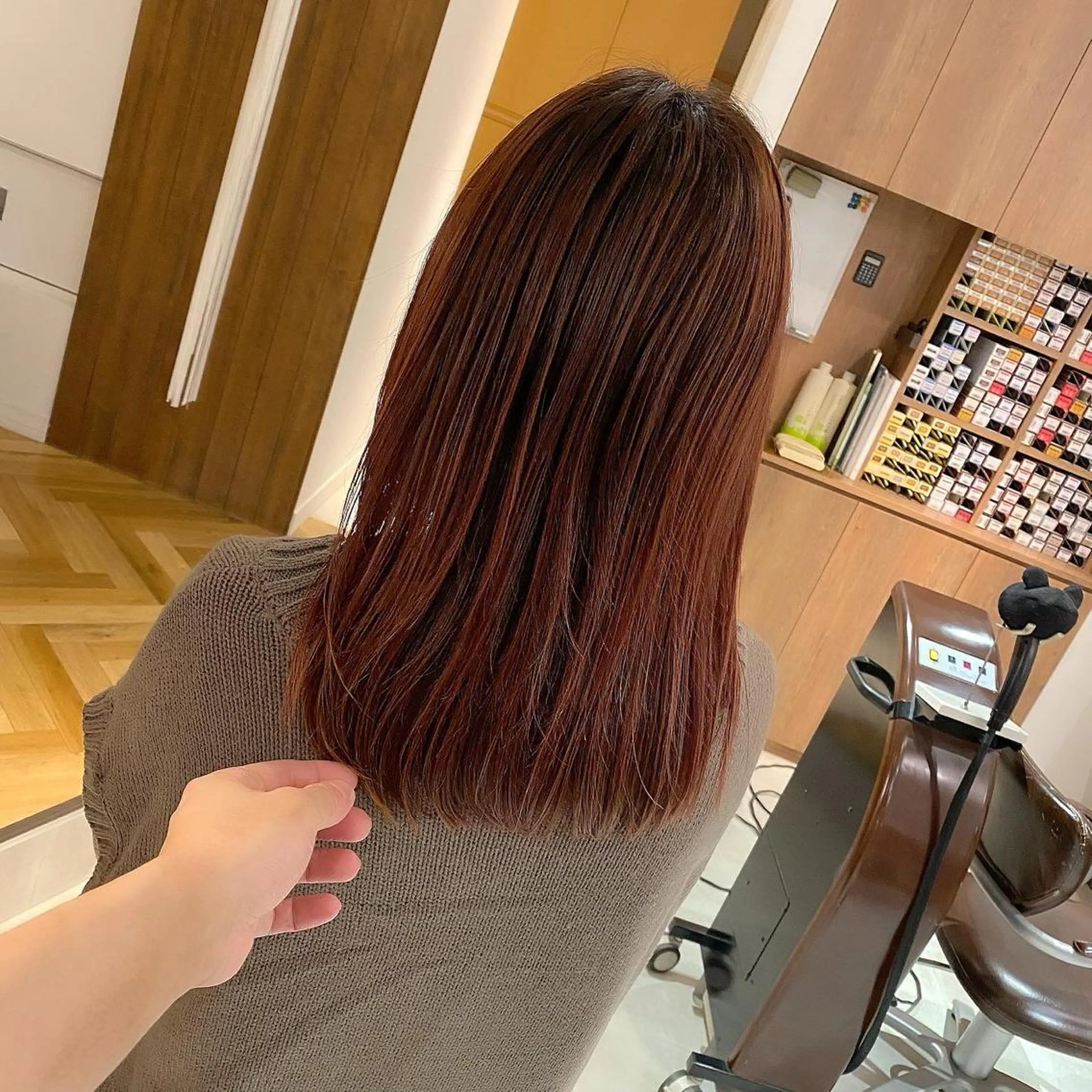 ミディアム 髪質改善 トリートメント 酸熱トリートメント 髪質改善特化 安東駿介のヘアスタイル