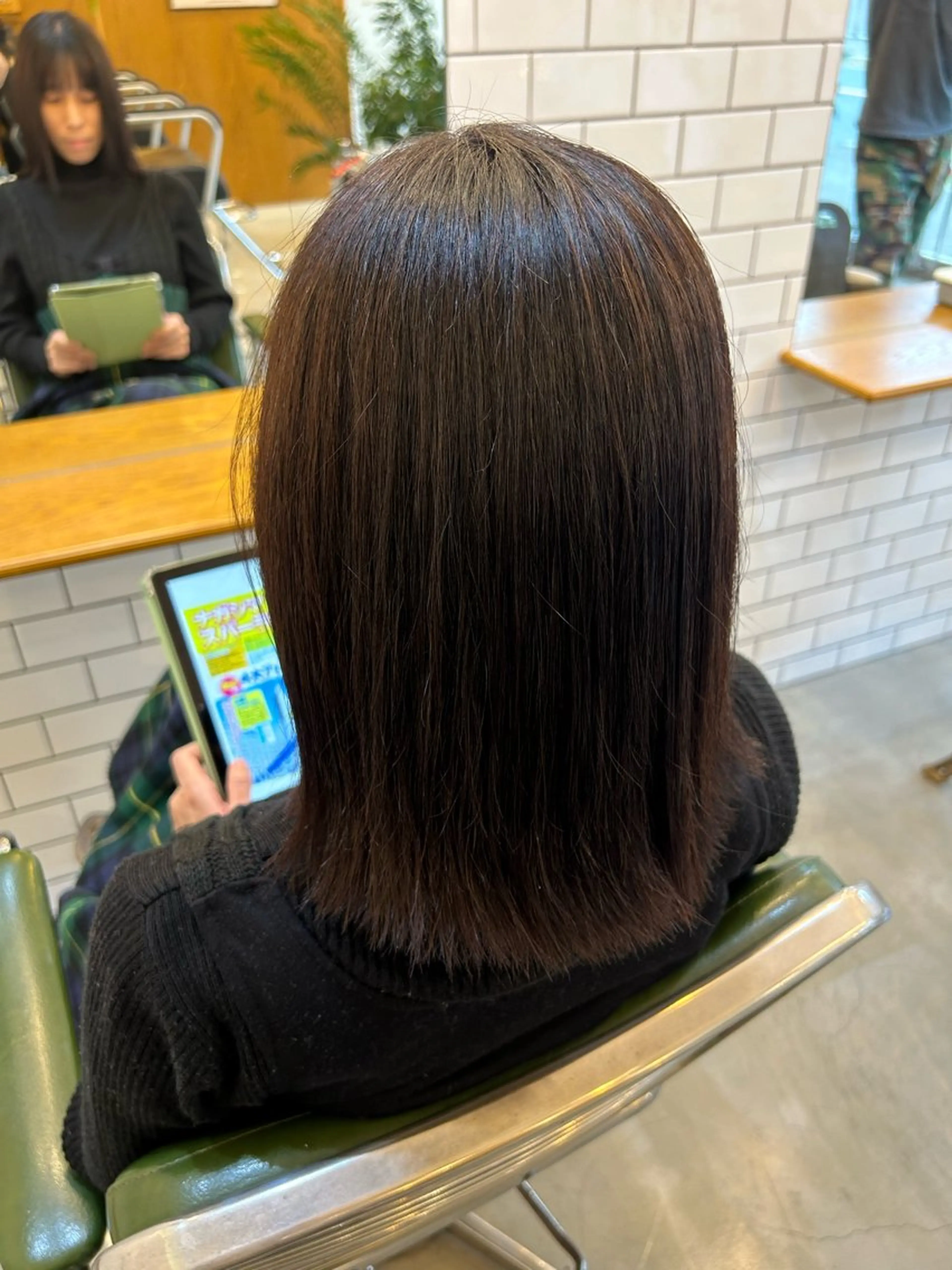 ミディアム aen parlor所属・💐レイヤー/ 暖色/りゅーき💐のヘアスタイル