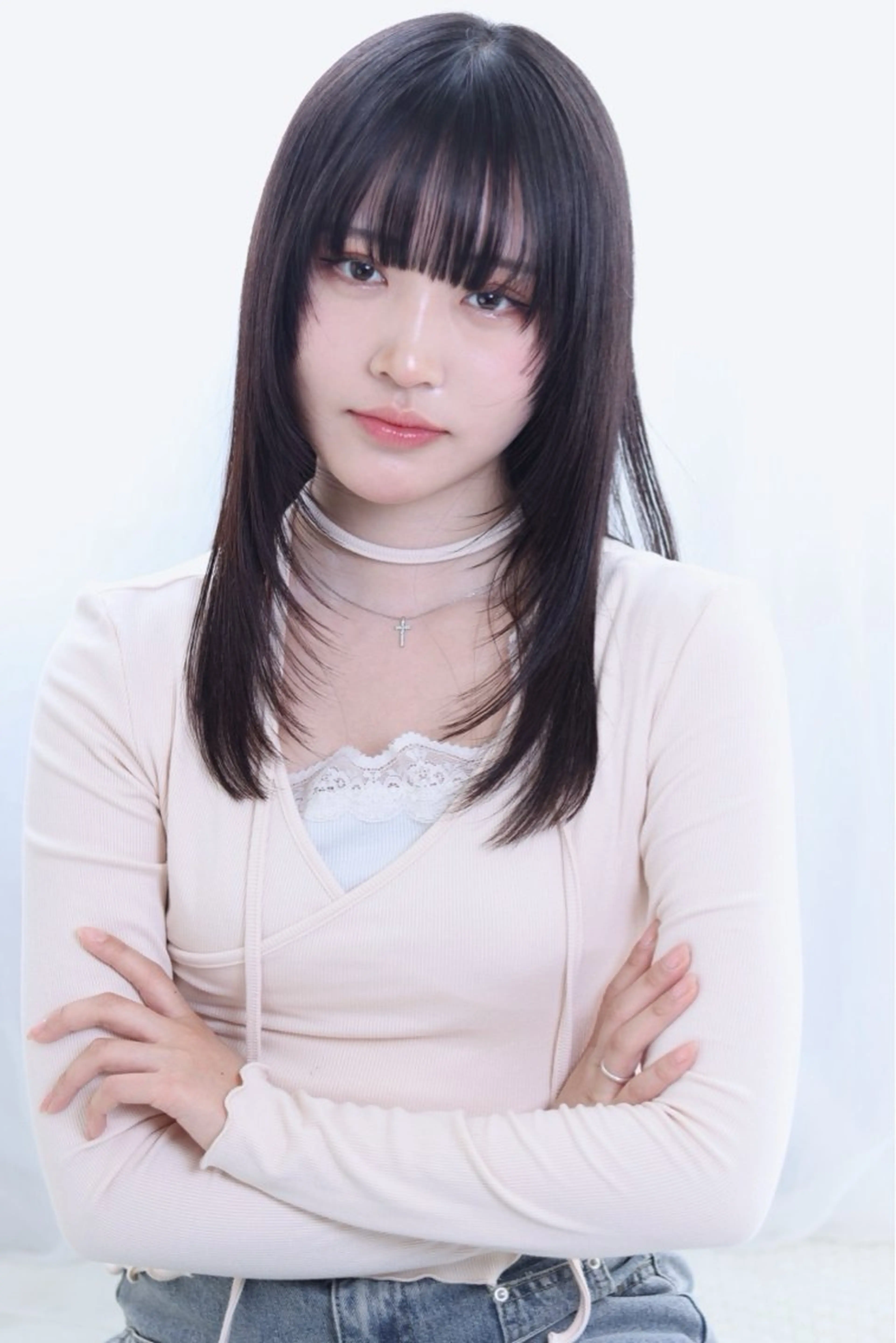 セミロング 加藤 優花のヘアスタイル