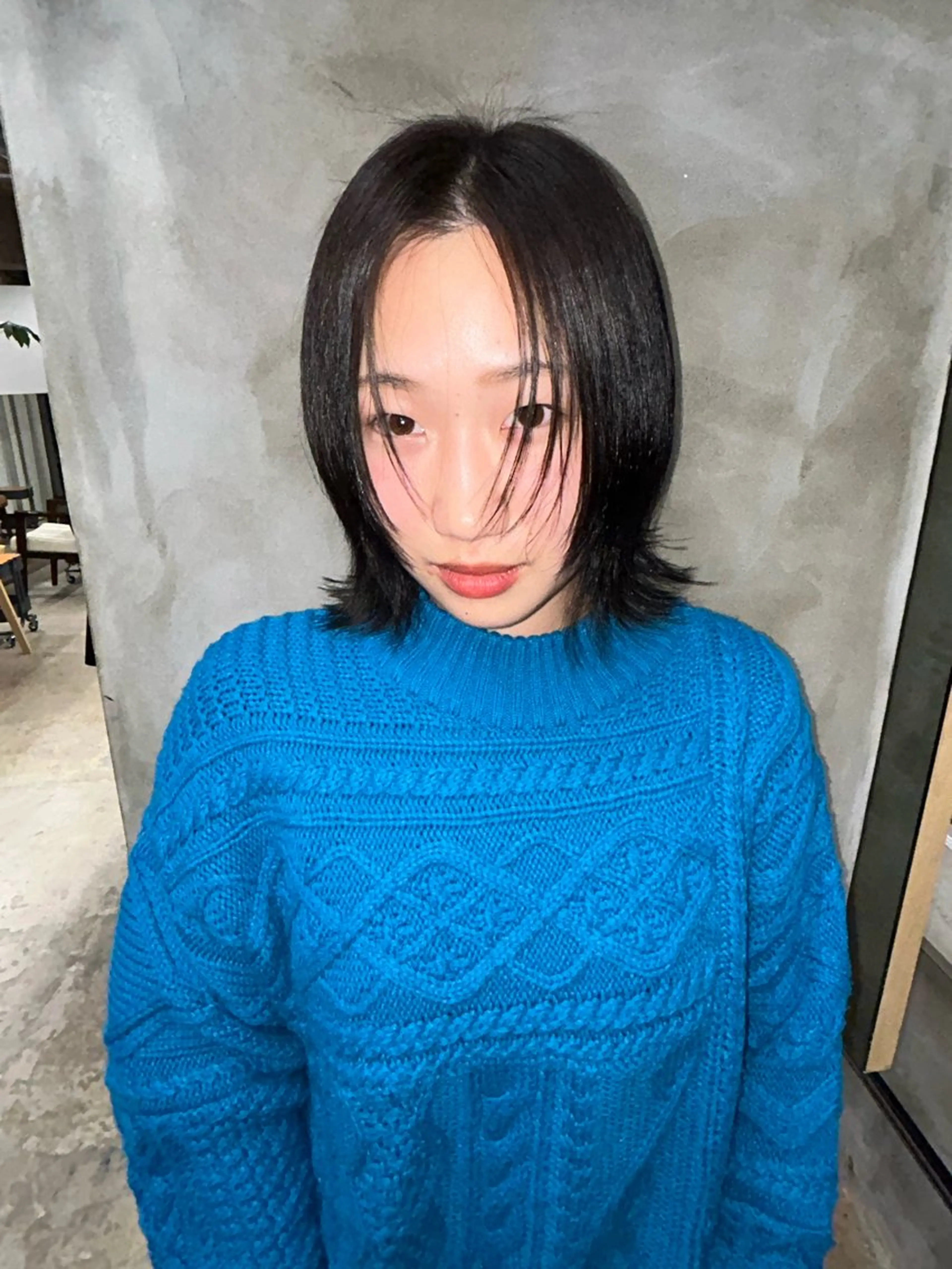 ショート レイヤーカット freera所属・湯浅 美玖のヘアスタイル