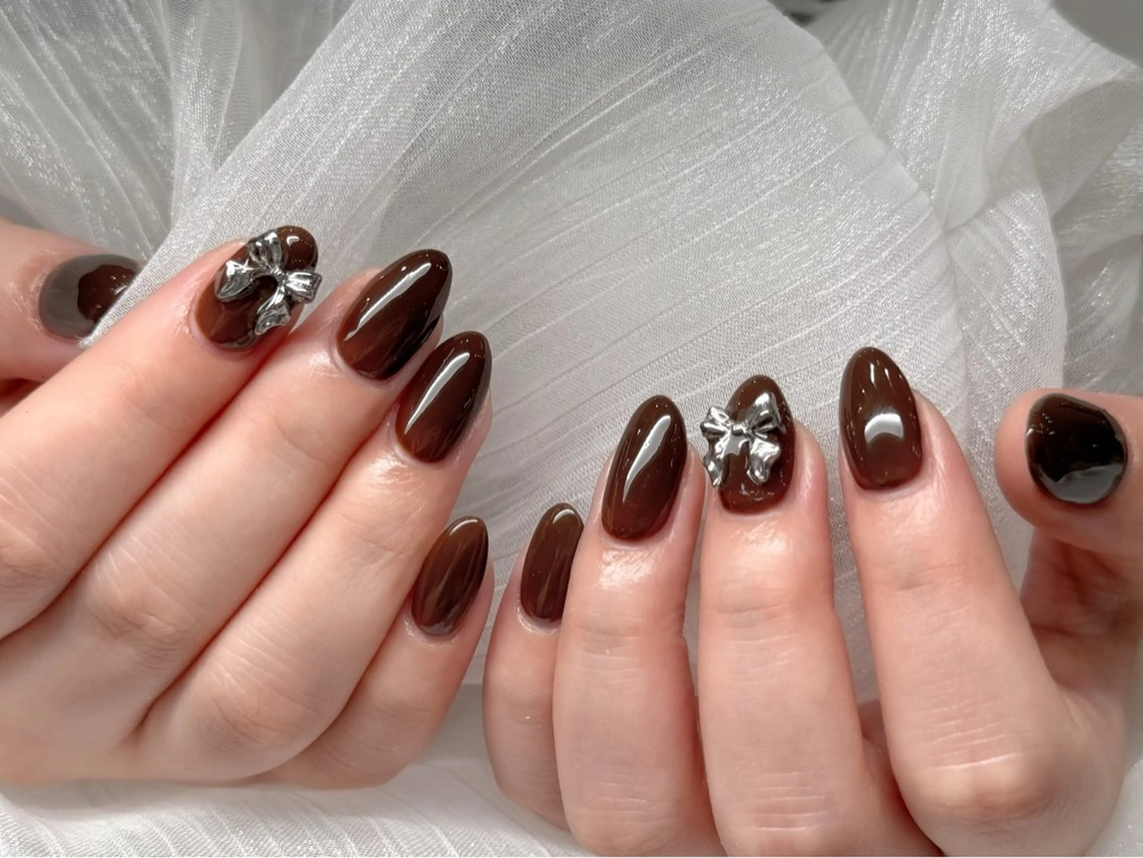 ネイル チークネイル フレンチネイル 韓国ネイル マグネットネイル ミラーネイル ハンドネイル MILO 168 池袋のネイルデザイン