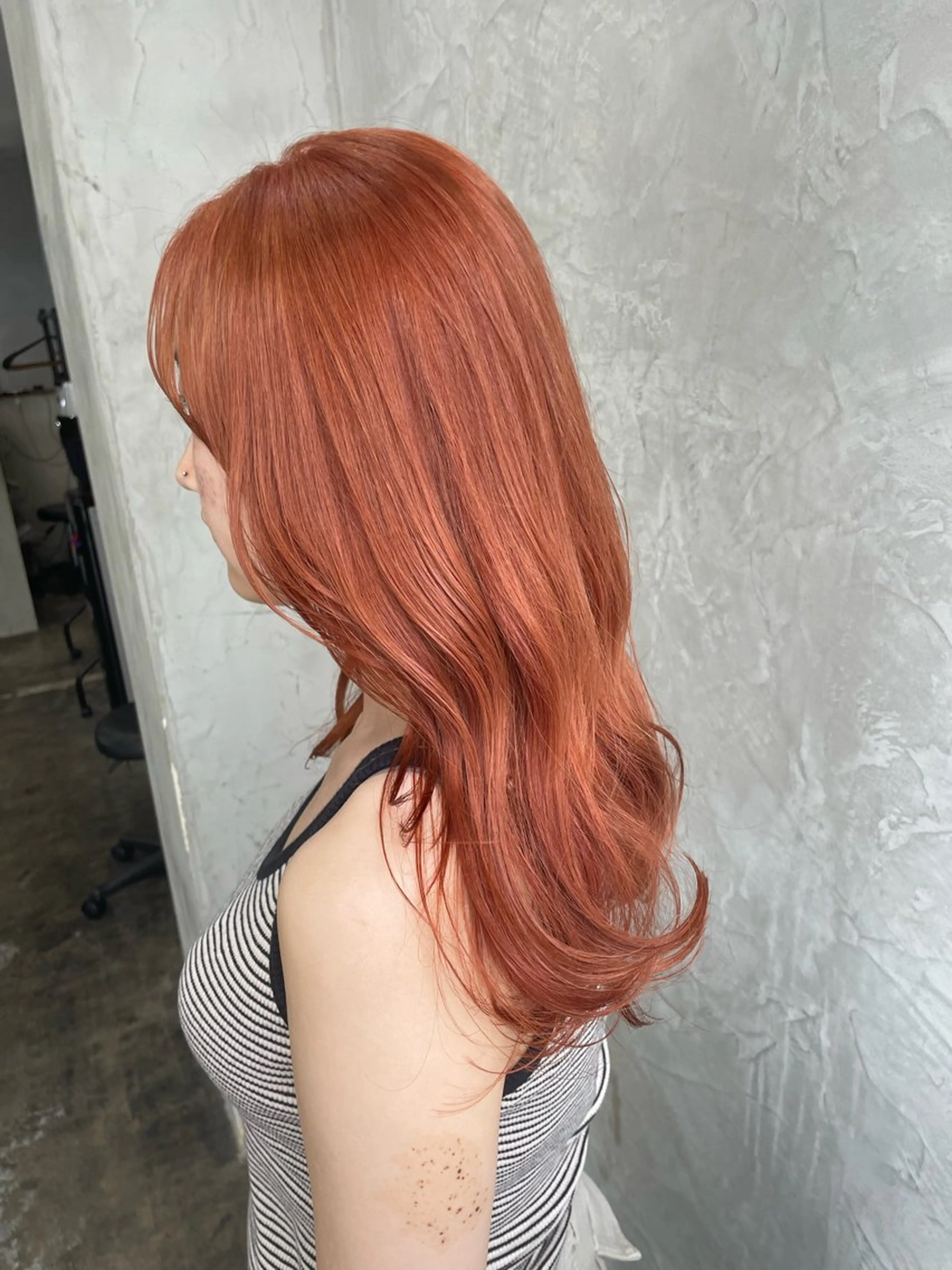 ケアブリーチ込み𝐖 𝐜𝐨𝐥𝐨𝐫＋バイカルテ3step 𝐭𝐫𝐞𝐚𝐭𝐦𝐞𝐧𝐭の写真