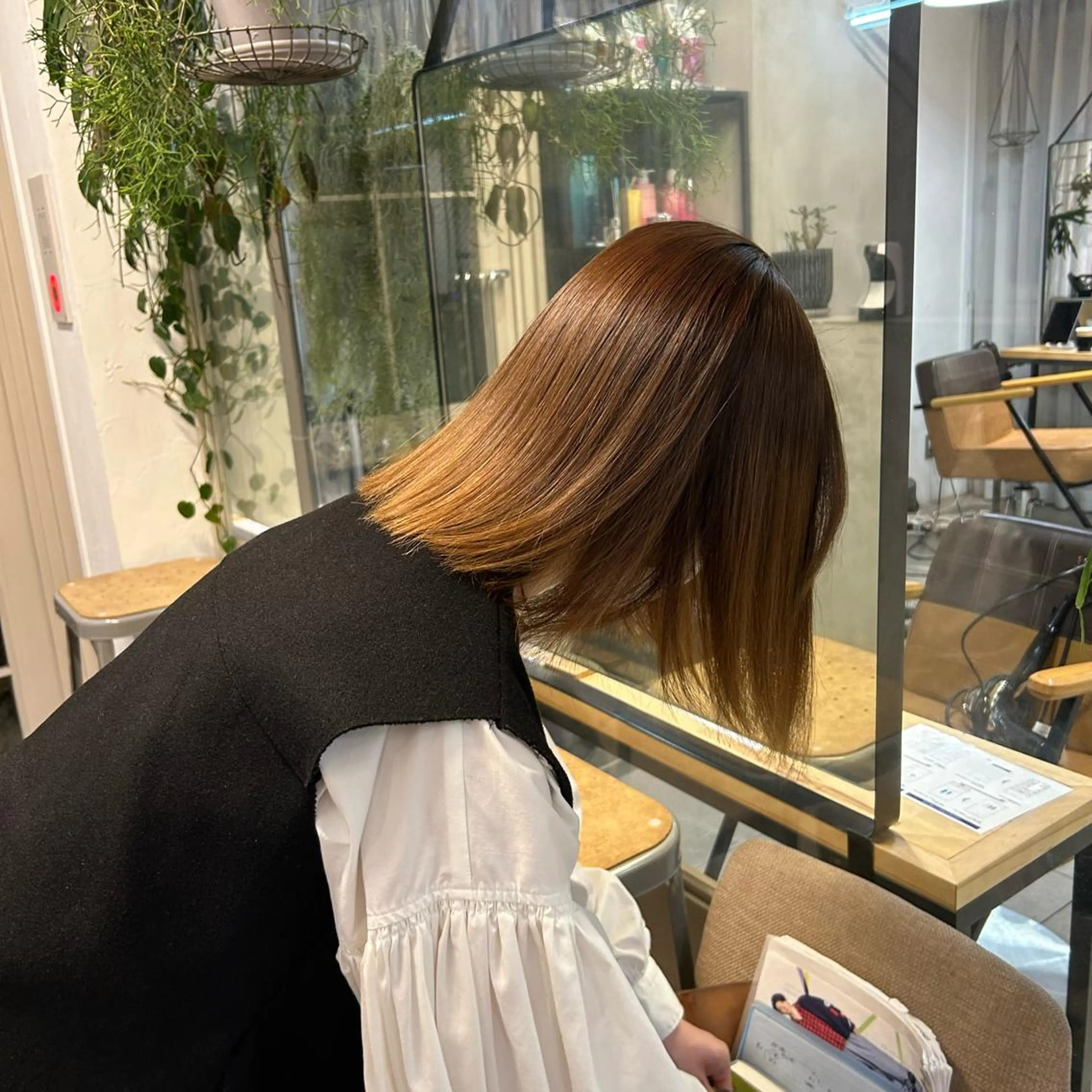 ミディアム 縮毛矯正 縮毛矯正 トリートメント じゅわっと暖色カラー 🍊Moemiのヘアスタイル