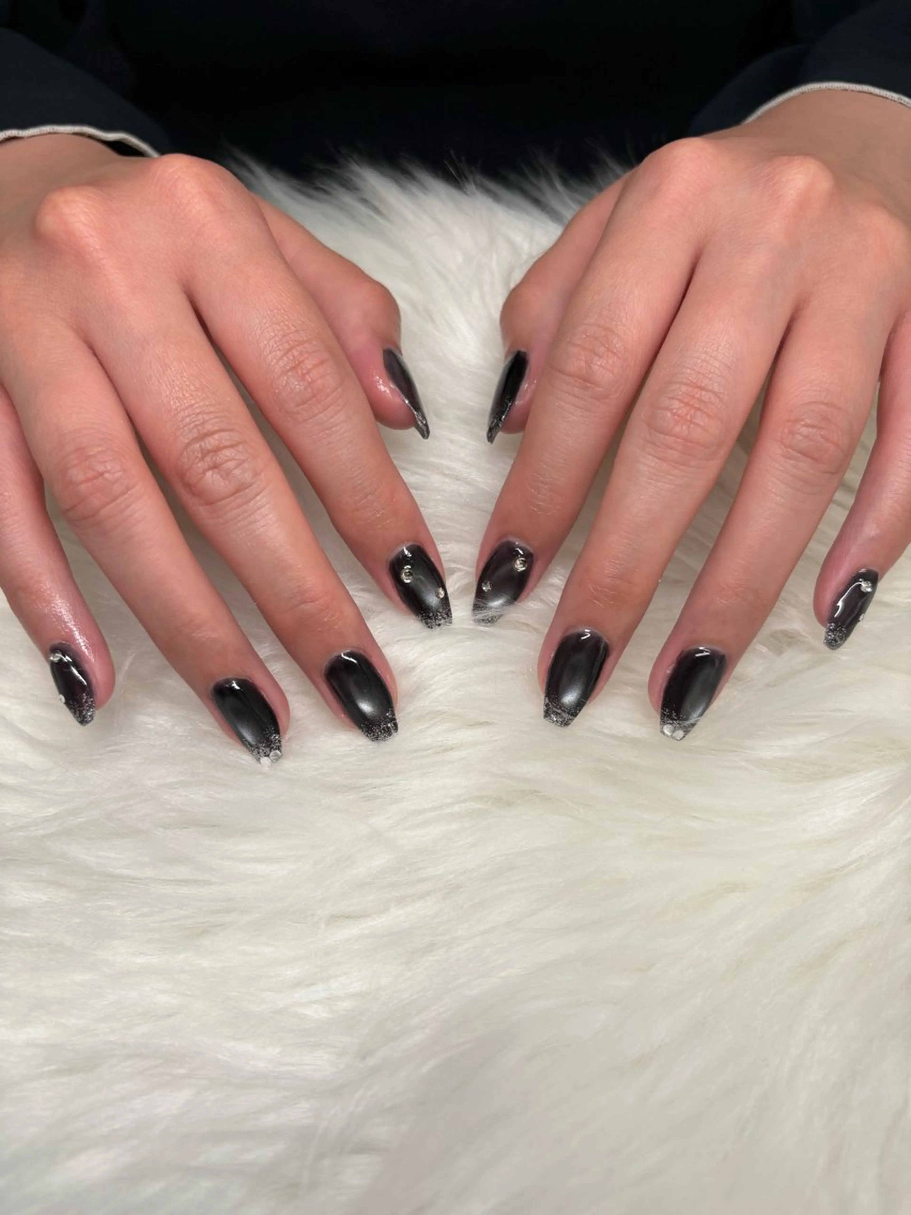 ネイル 加藤 彩香のネイルデザイン