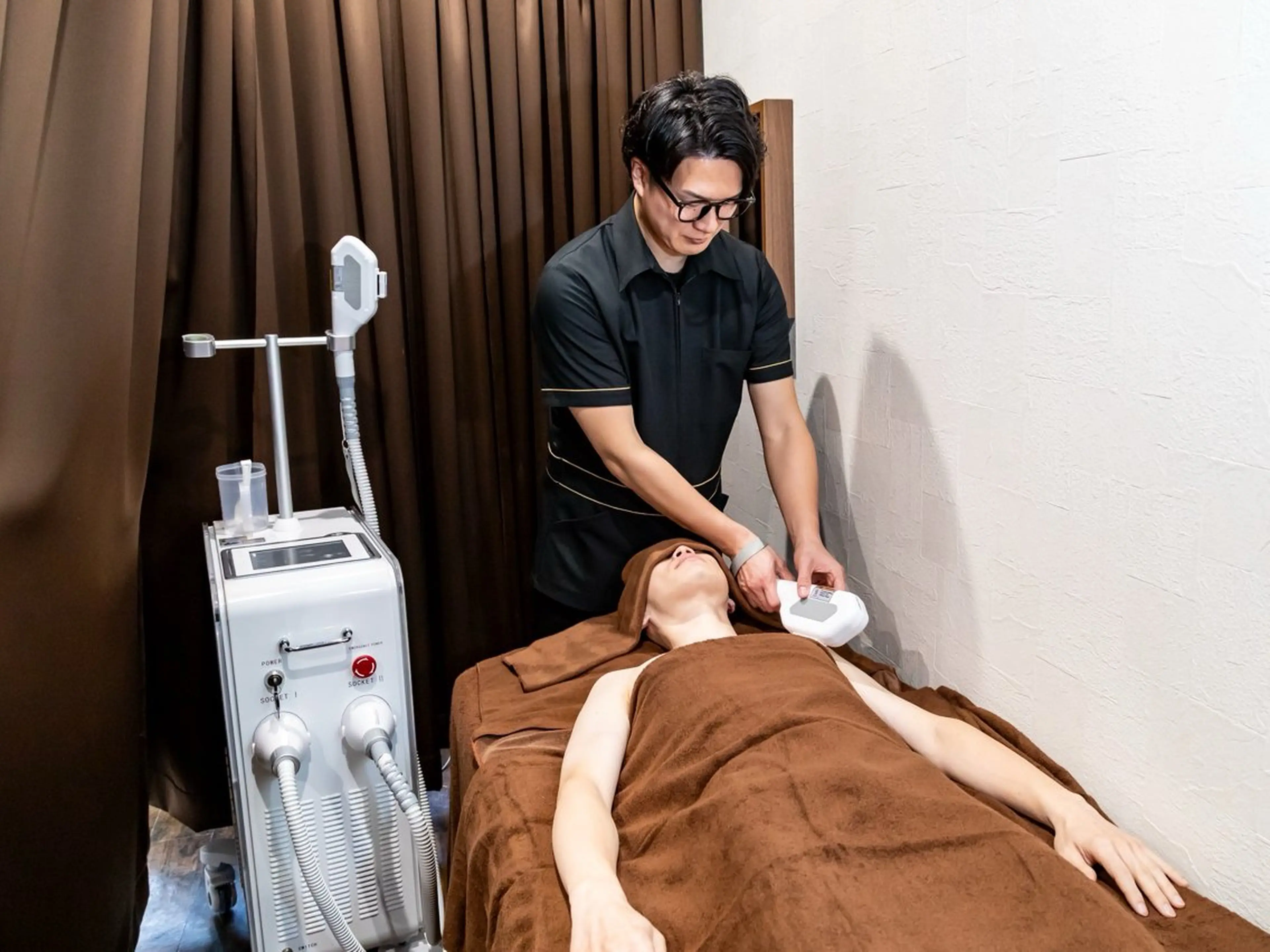 メンズ RICCO 堺の眉毛・アイブロウイメージ