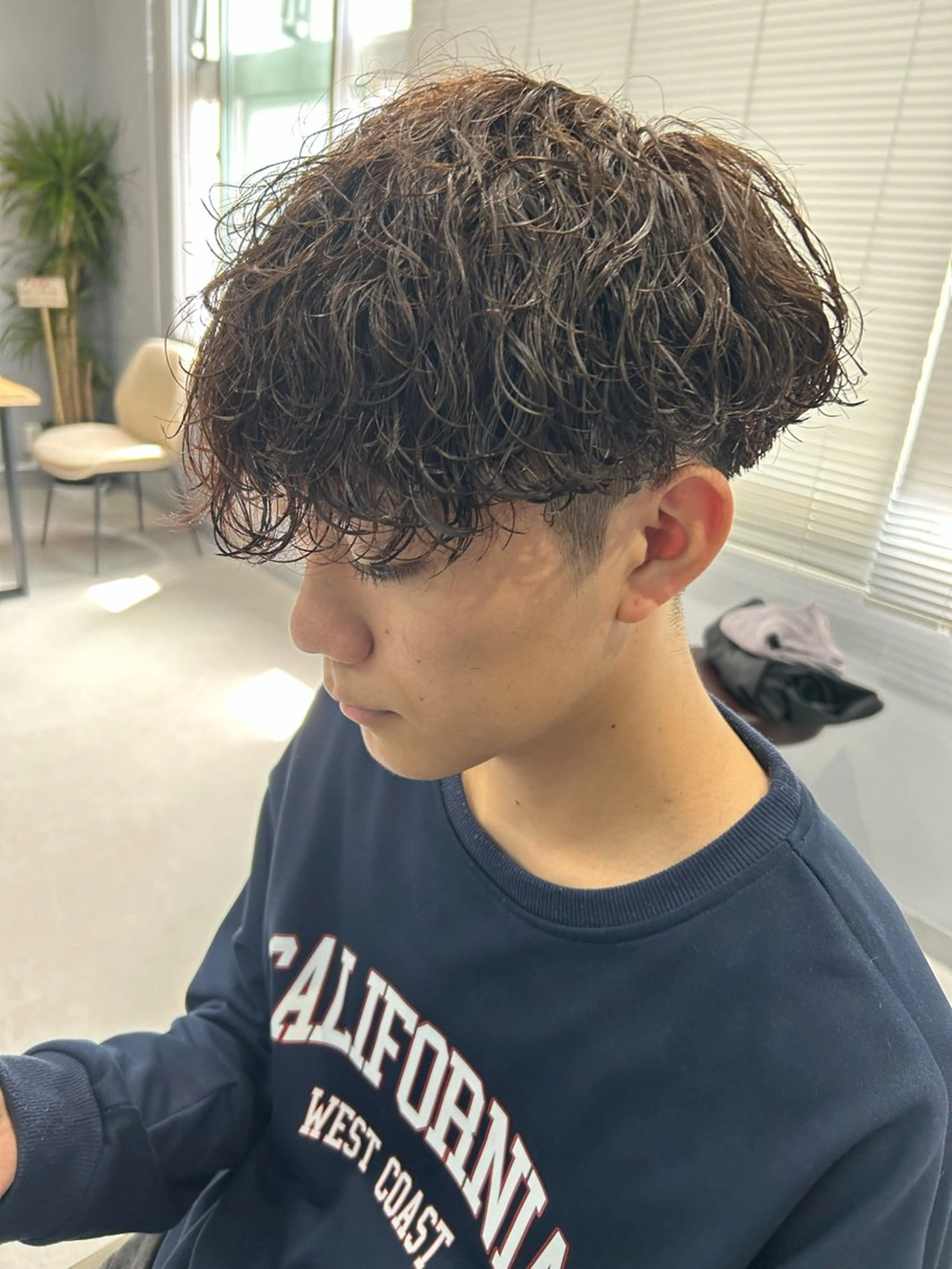 ショート カラー パーマ メンズ メンズパーマ特化 勝毛広貴のヘアスタイル