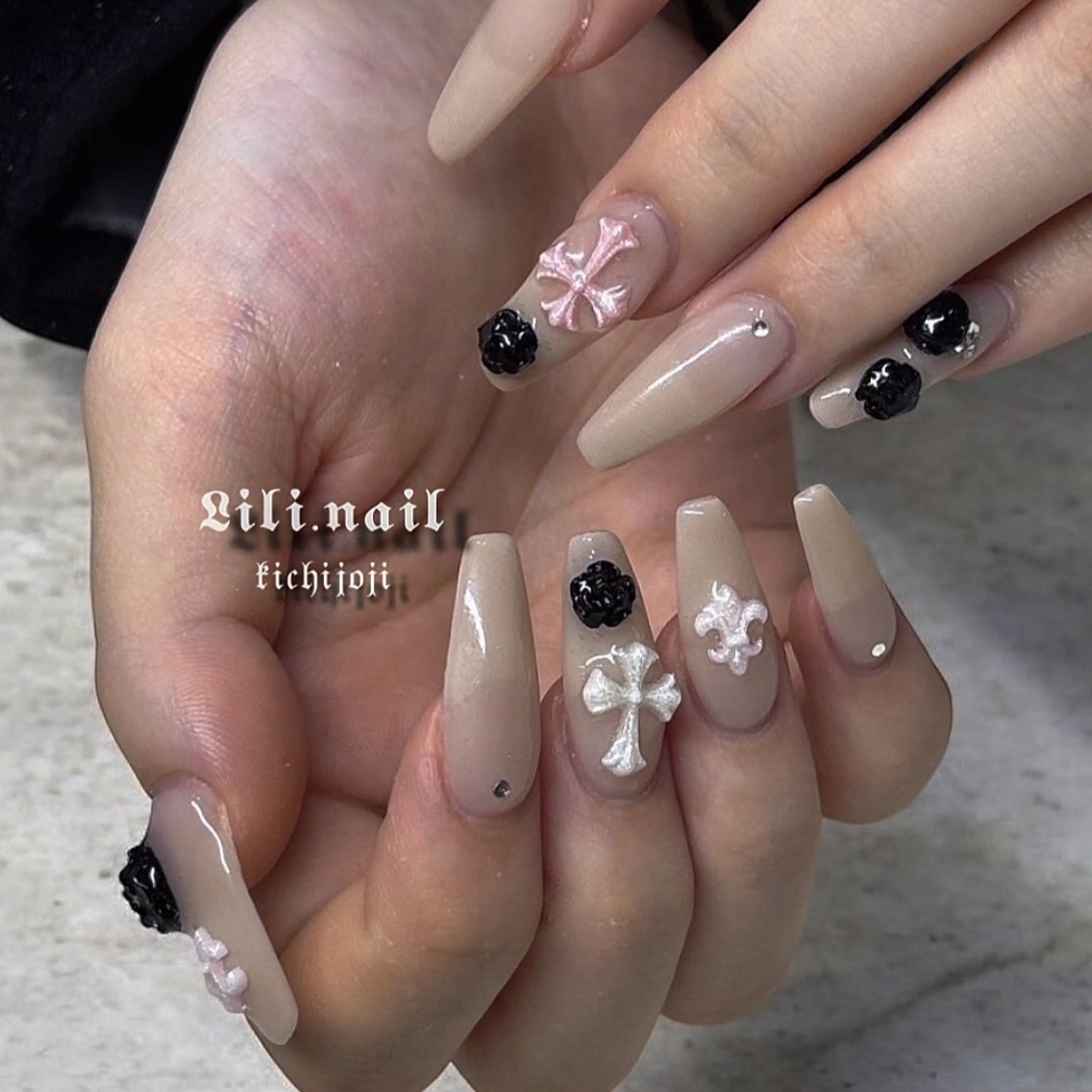 ネイル ハンドネイル Lili. nail🪽Maoのネイルデザイン