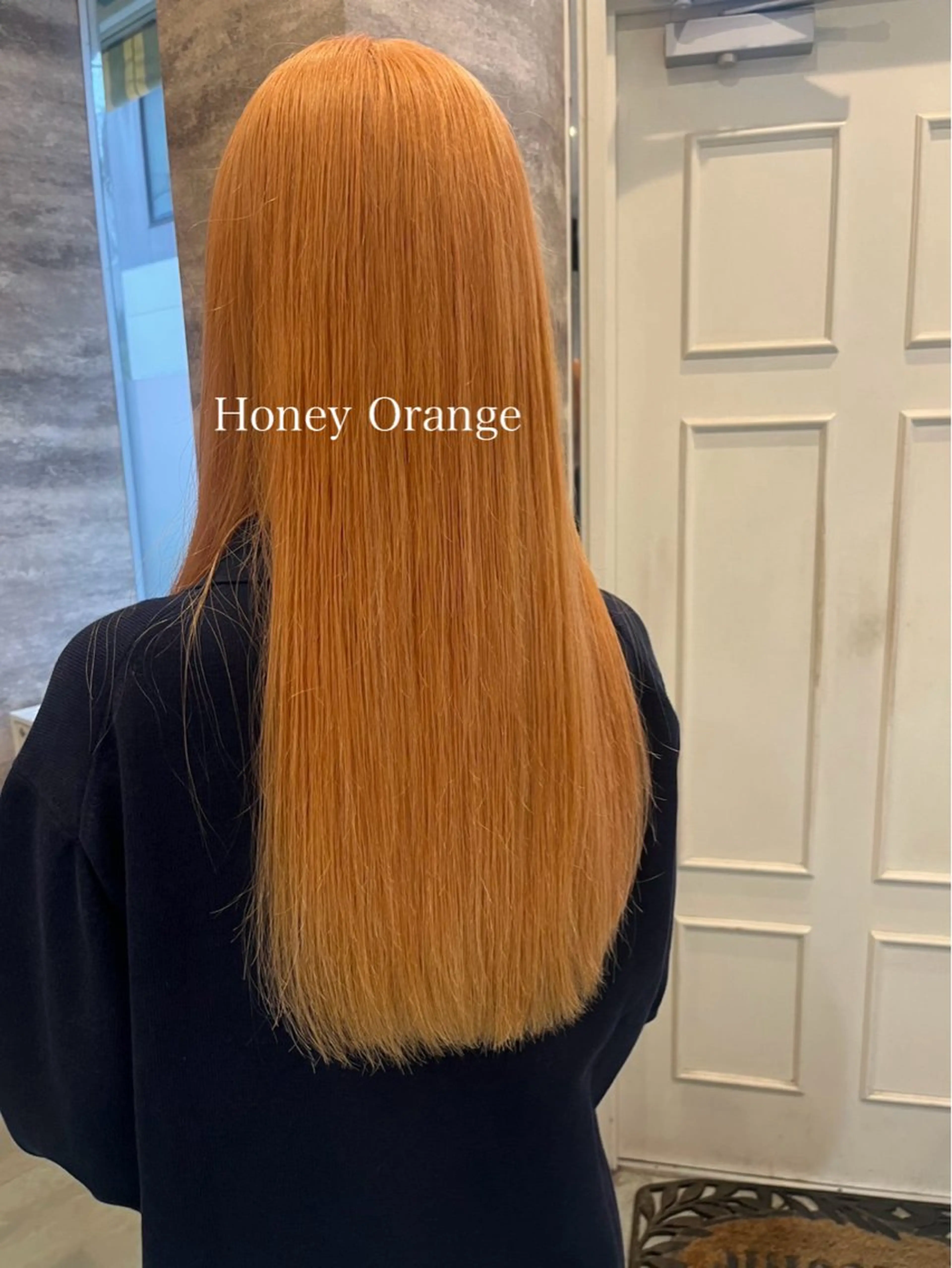 ロング カラー ベージュカラー ブリーチ ブルーカラー ダブルカラー グラデーションカラー Blanco Color&Careのヘアスタイル