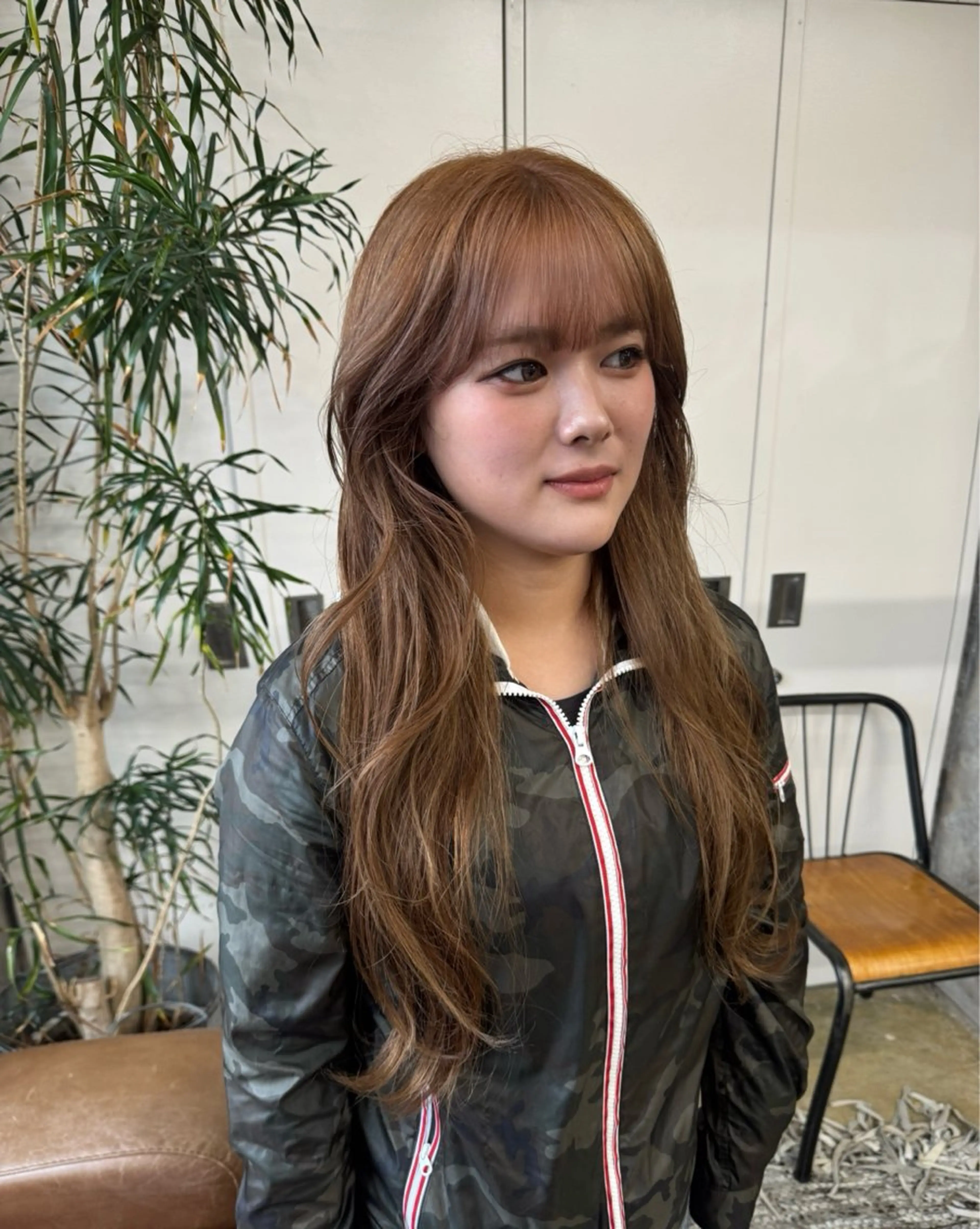 ロング カラー ブリーチ ブリーチなしカラー 森田遥奈/透明感カラ ー/似合わせカットのヘアスタイル