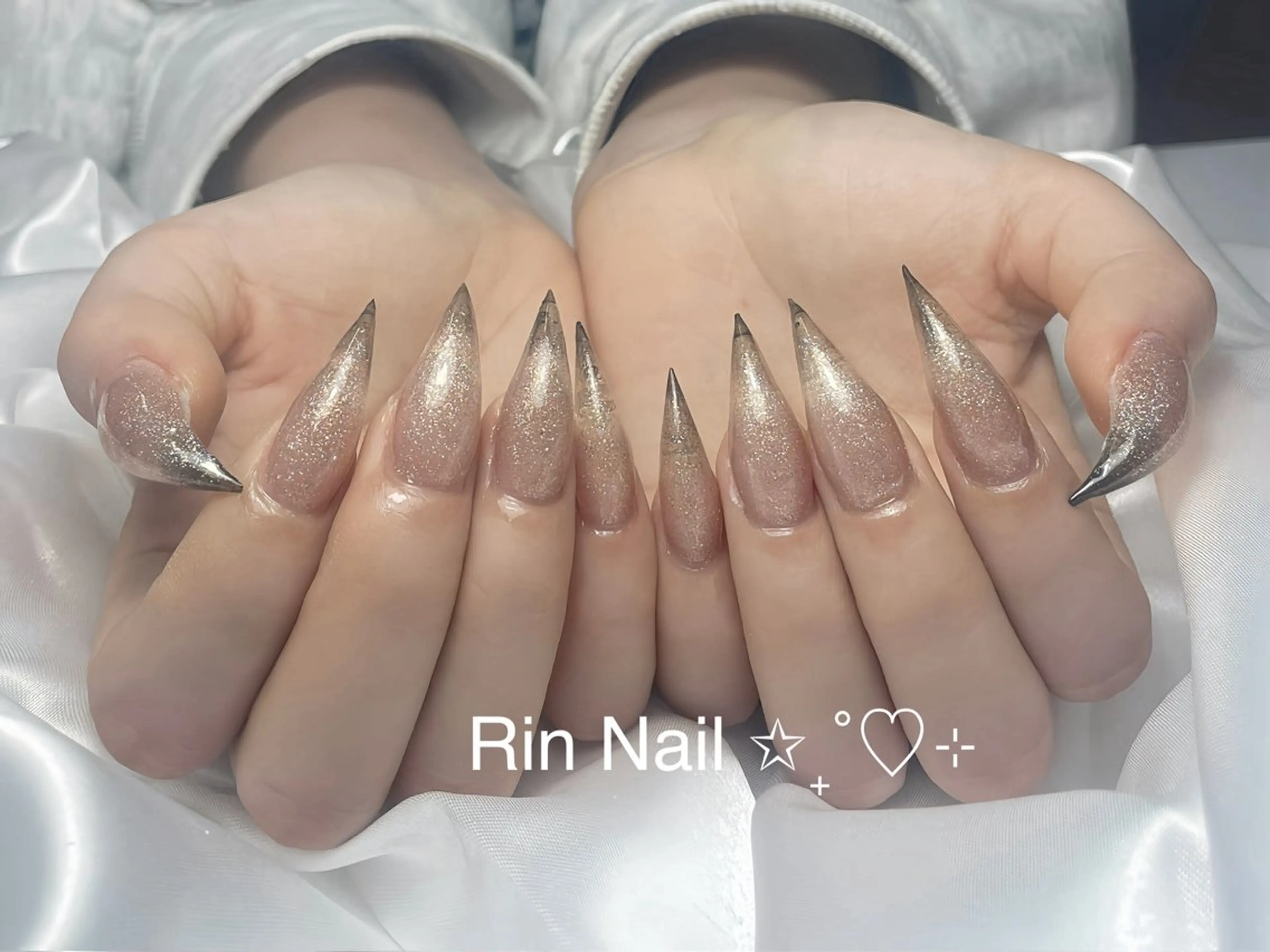 ネイル アートネイル ロングネイル ニュアンスネイル スカルプネイル ネイルチップ ハンドネイル Rin Nail 新大久保店のネイルデザイン