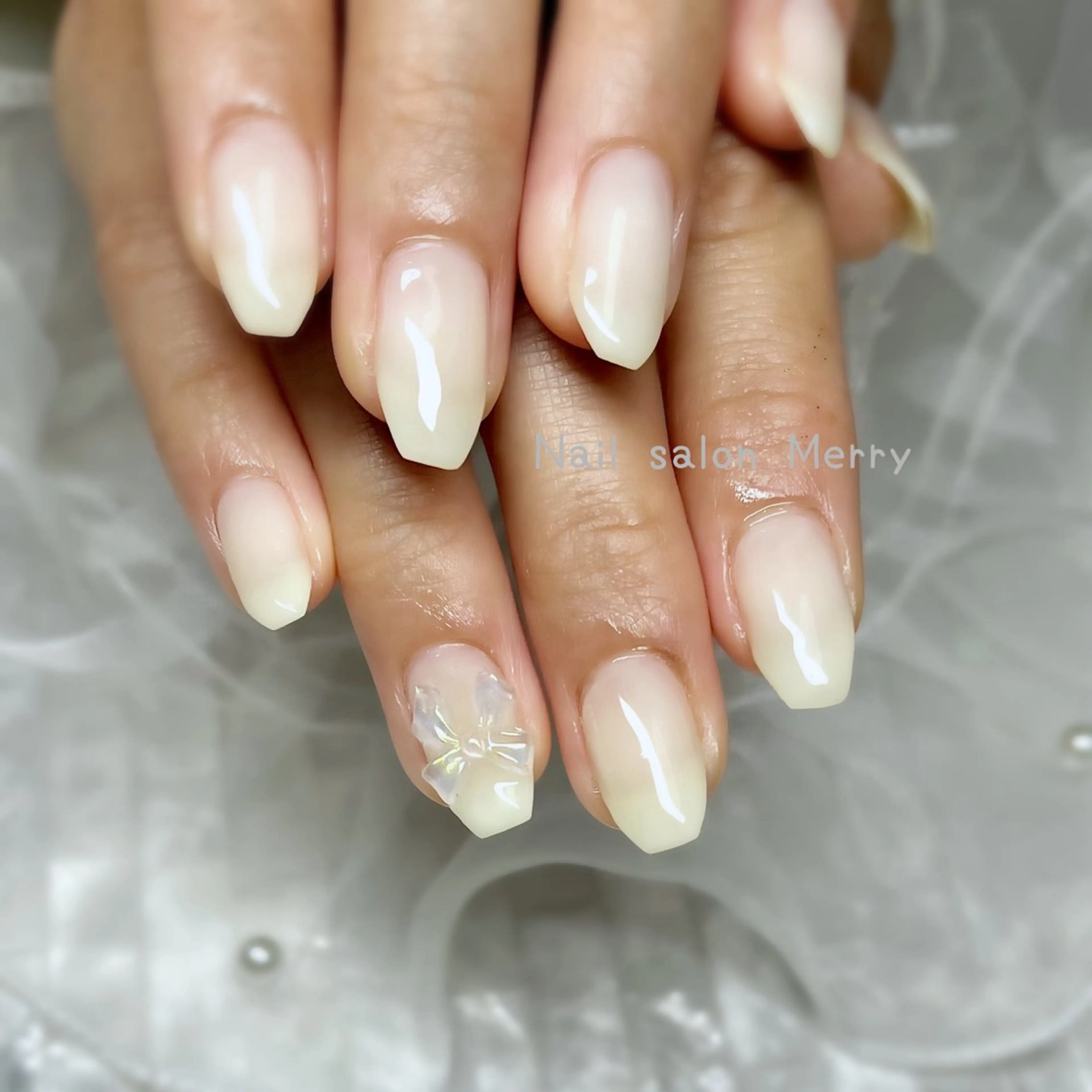 ネイル オーロラネイル リボン ハンドネイル Nail salon Merryのネイルデザイン