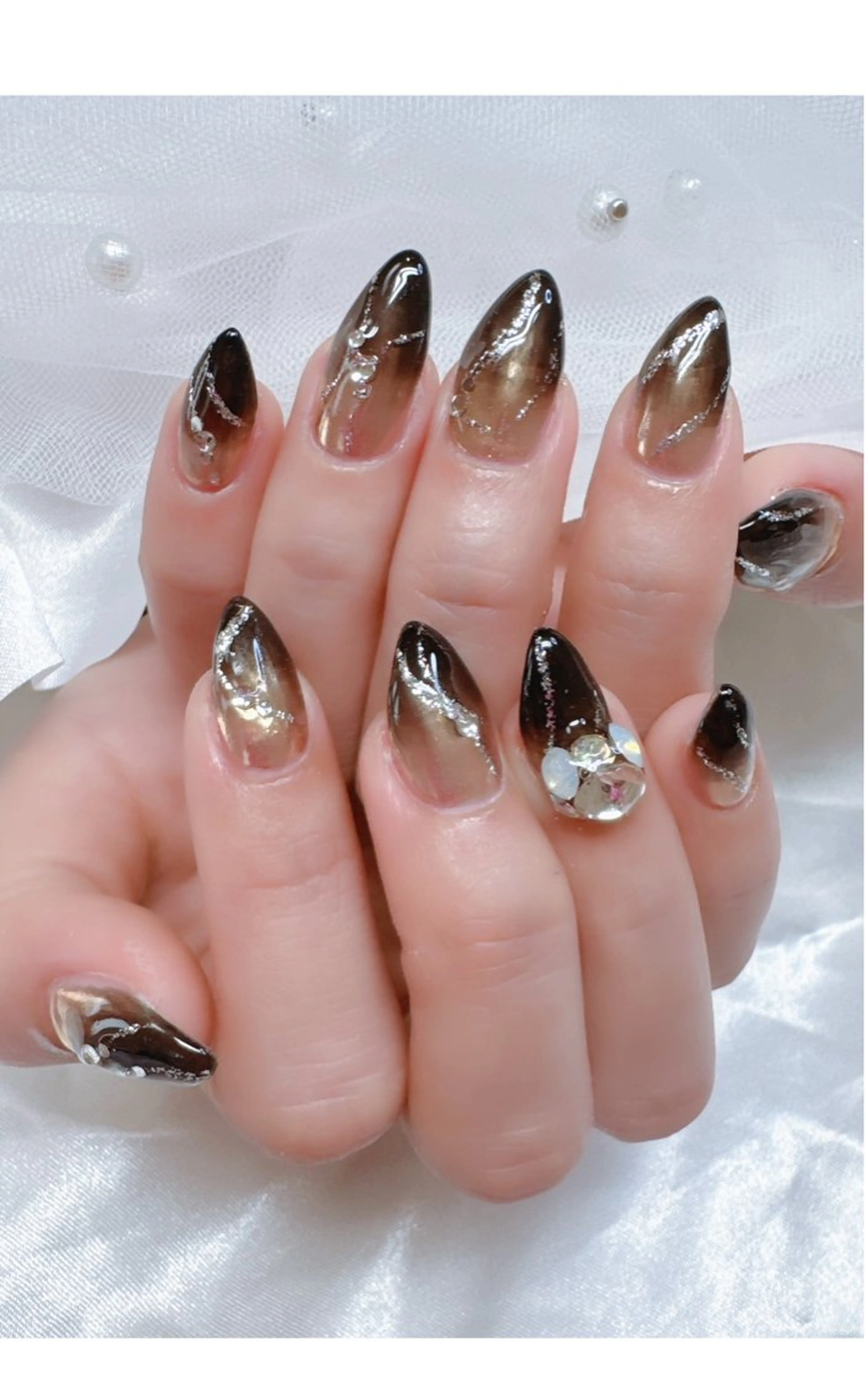 ネイル 高島 夏海のネイルデザイン