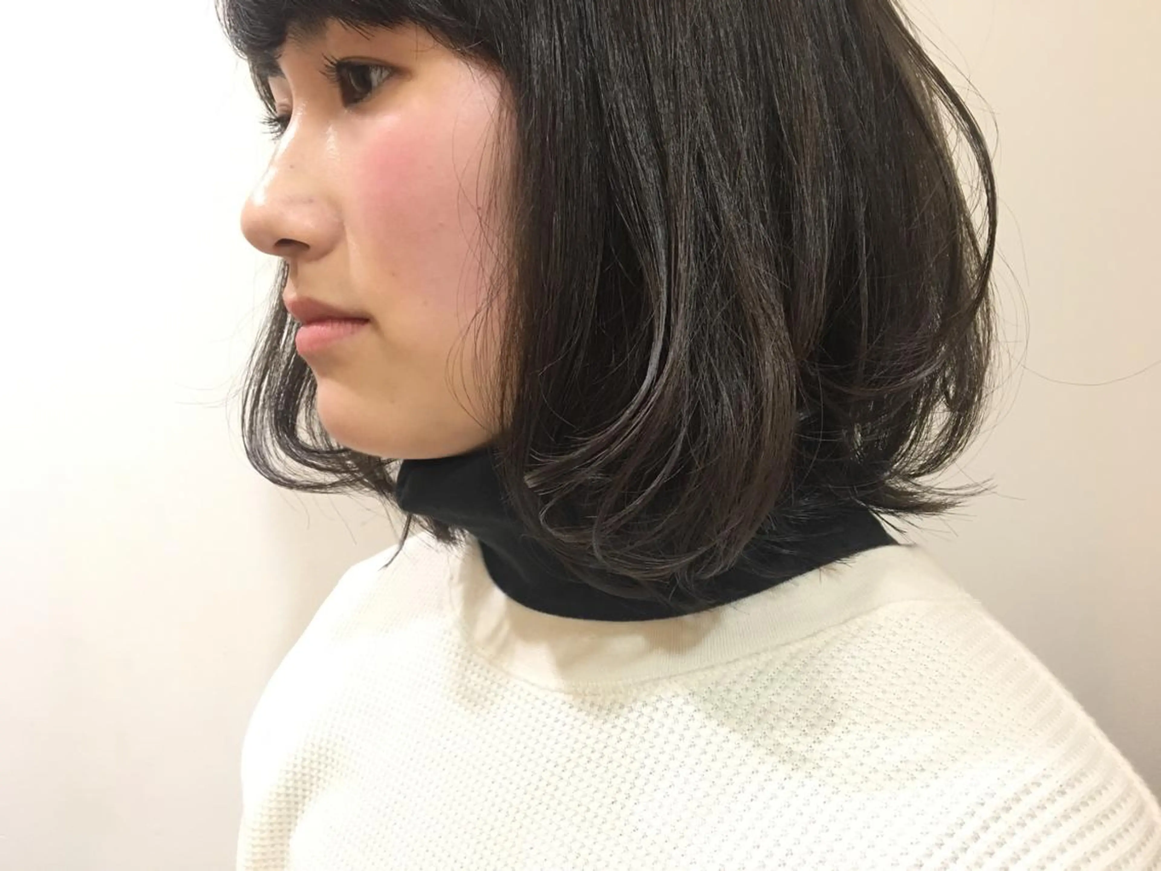 ミディアム 丸山 亜加理のヘアスタイル
