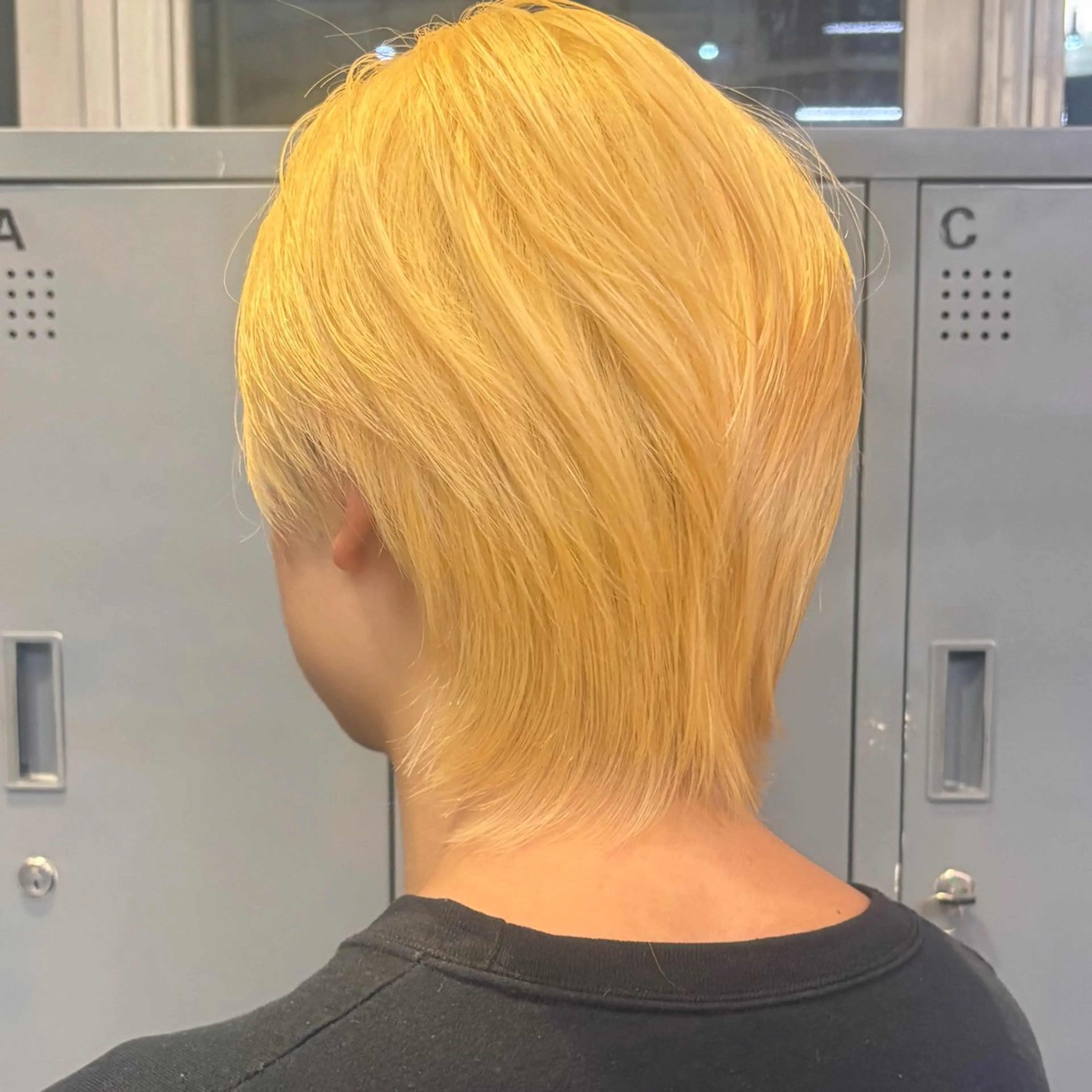 ミディアム カラー ヘアアレンジ メンズ カット ヘアカラー 似合わせハイトーン 🩰/渡邉日向🕊のヘアスタイル