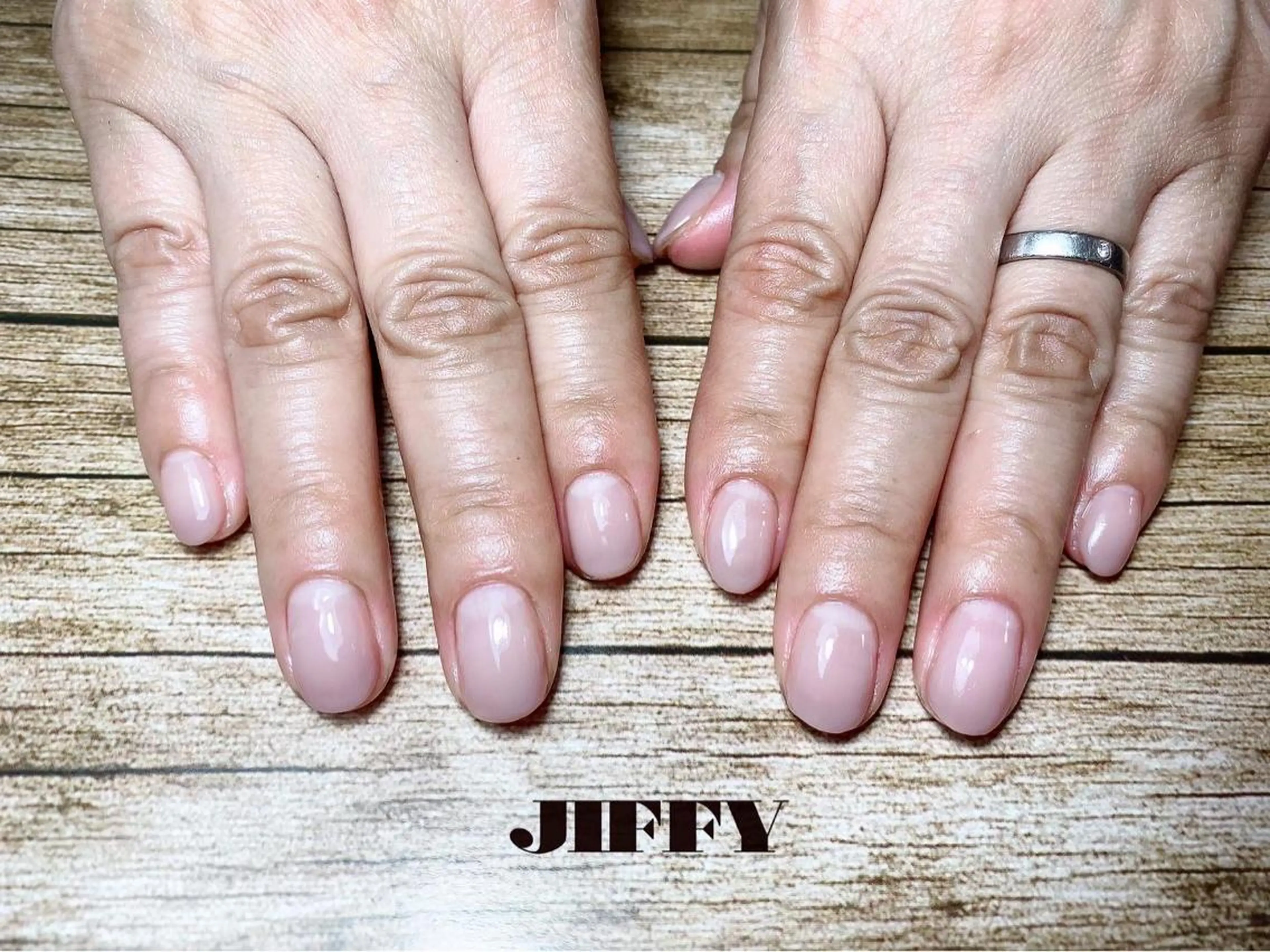 ネイル JIFFY nailstudioのネイルデザイン
