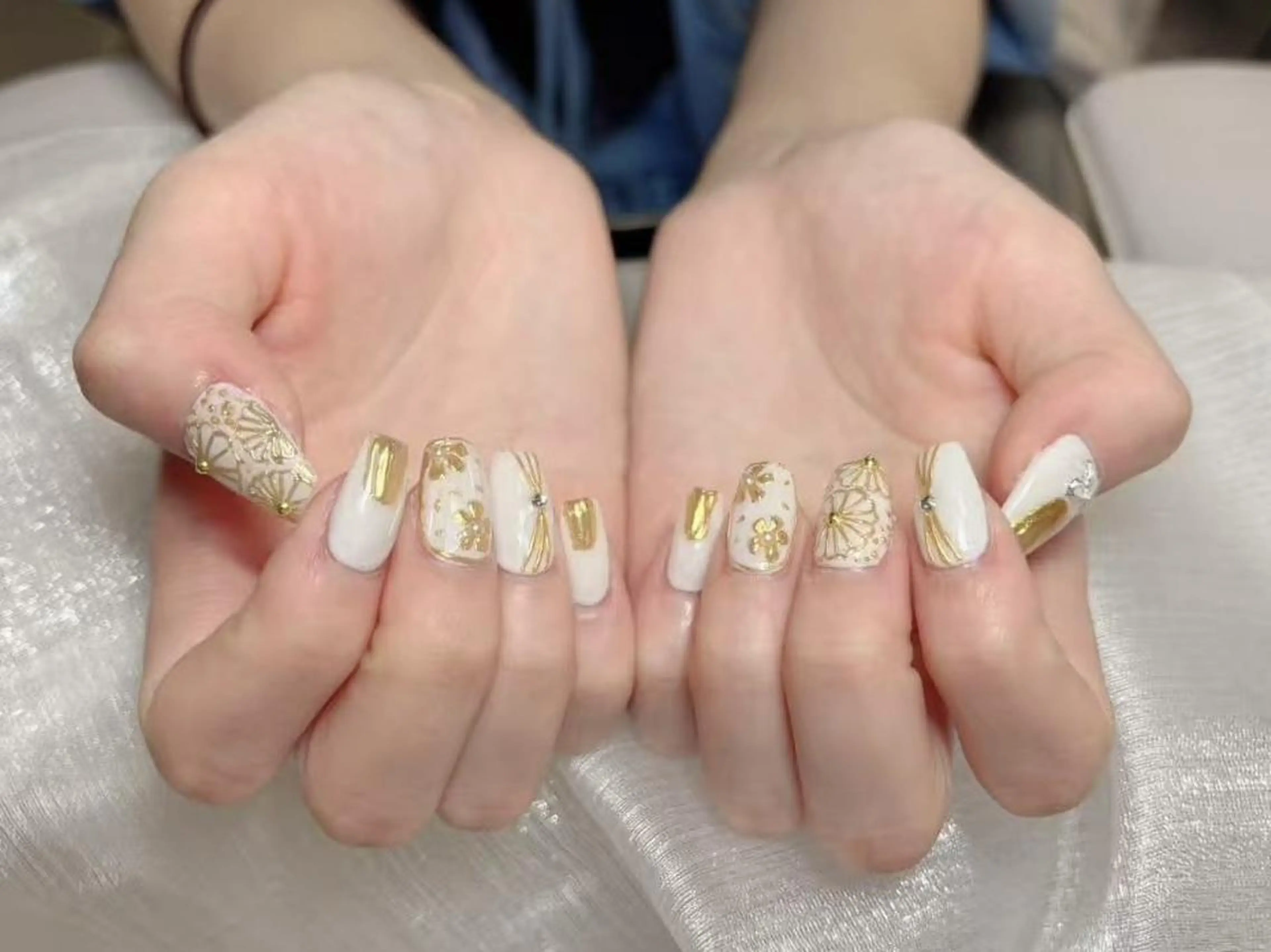ネイル アートネイル 長さ出し ジェルネイル 韓国ネイル 持ち込み ハンドネイル ハンドケア Hana Bloom Nail💜Akiのネイルデザイン